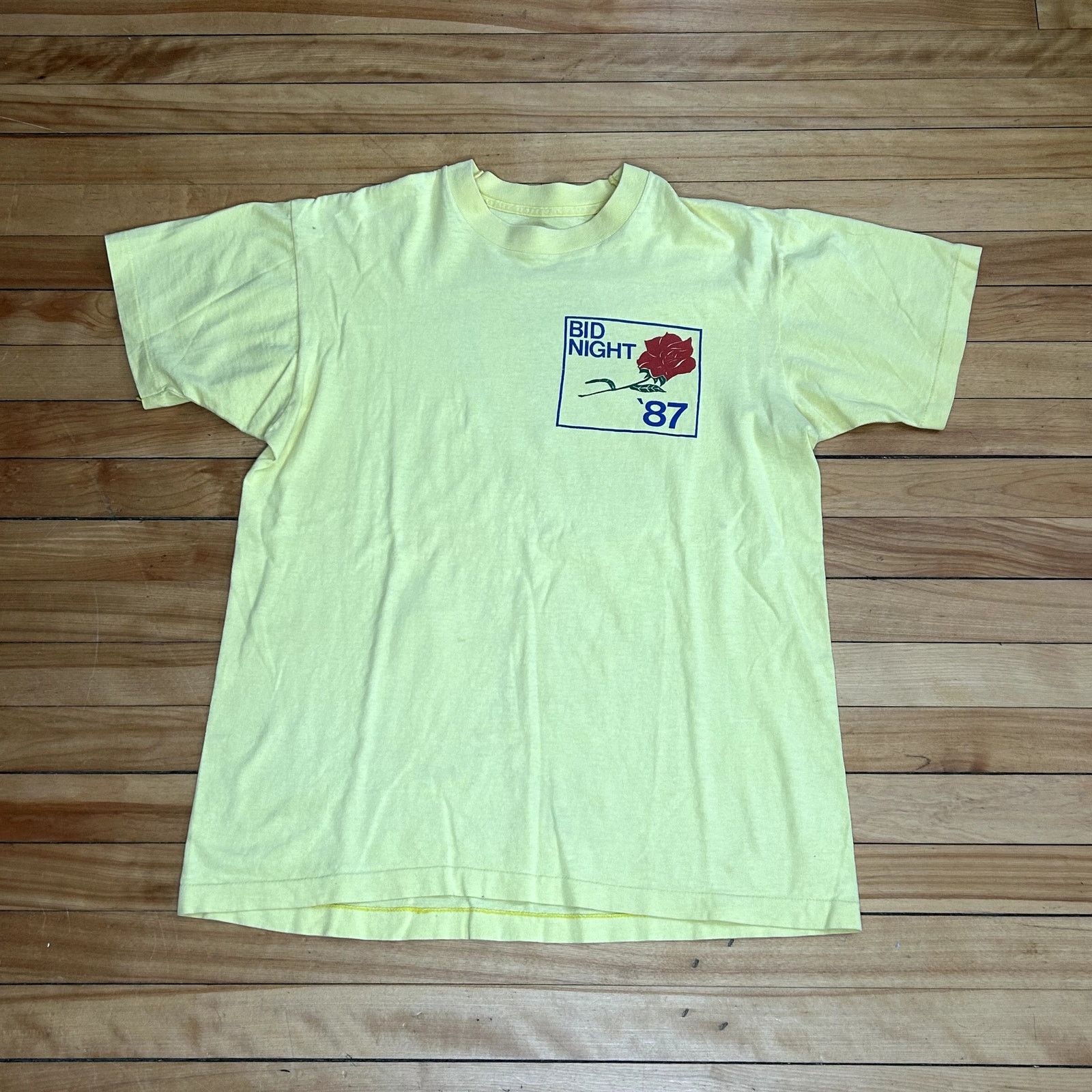 Vintage Vintage 80s Yellow Fraternity T-Shirt Size US L / EU 52-54 / 3 - 4 Thumbnail