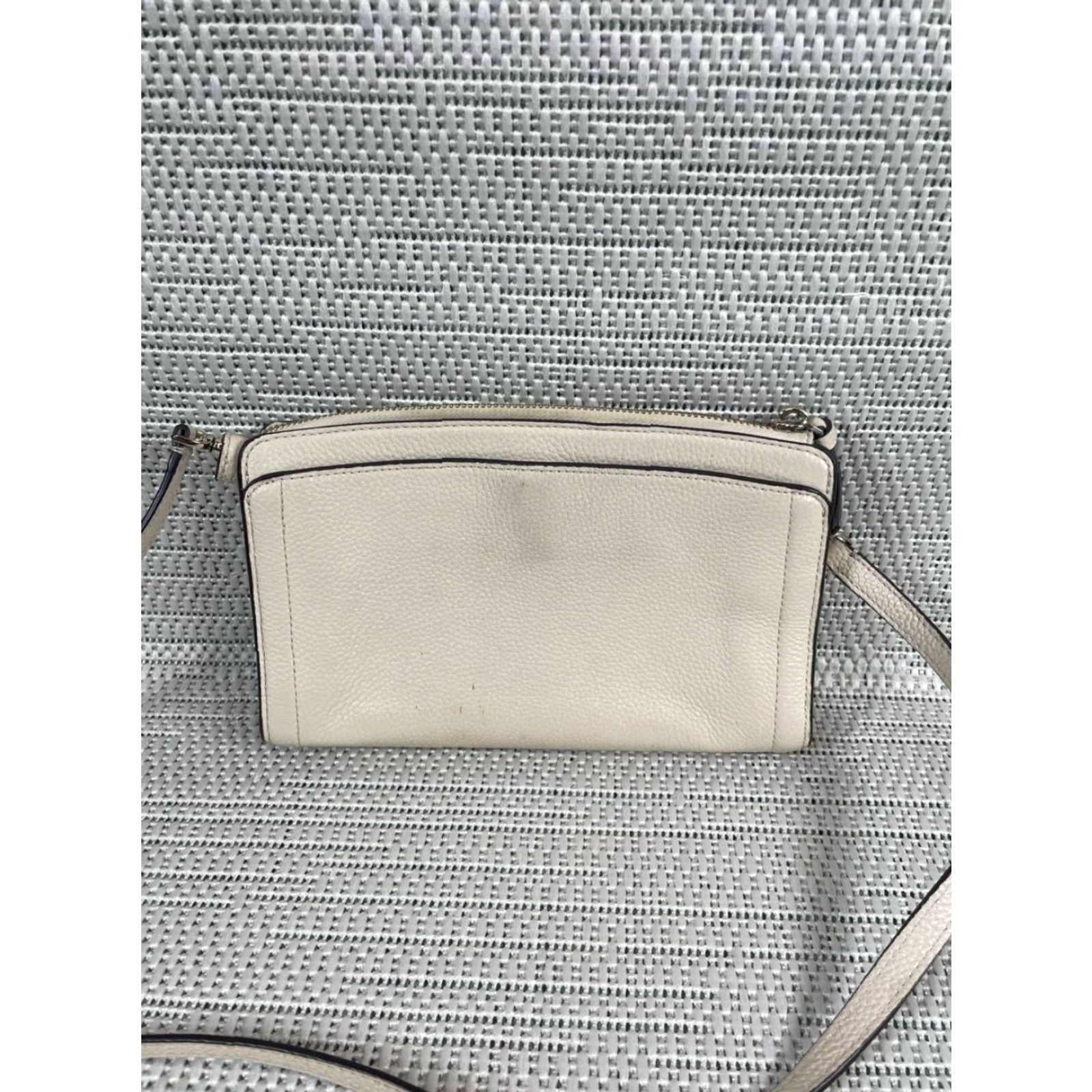 Vintage kate spade new york Bags Crossbody Small White Leather Knott Milk Glass Adjustable Strap Size ONE SIZE - 3 Thumbnail
