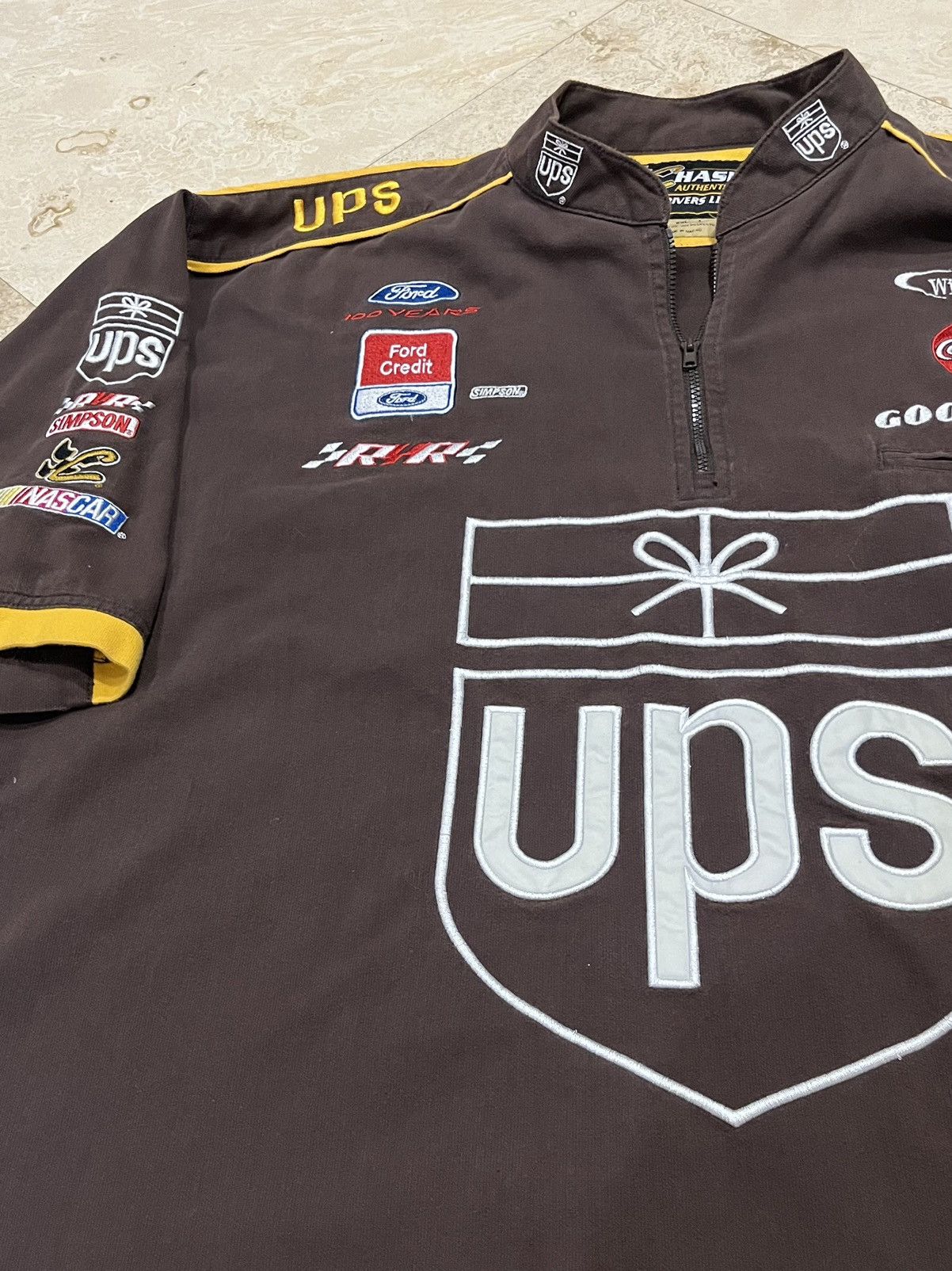 Chase Authentics Y2K UPS NASCAR 1/4 Zip Racing Shirt Size US XXL / EU 58 / 5 - 2 Thumbnail