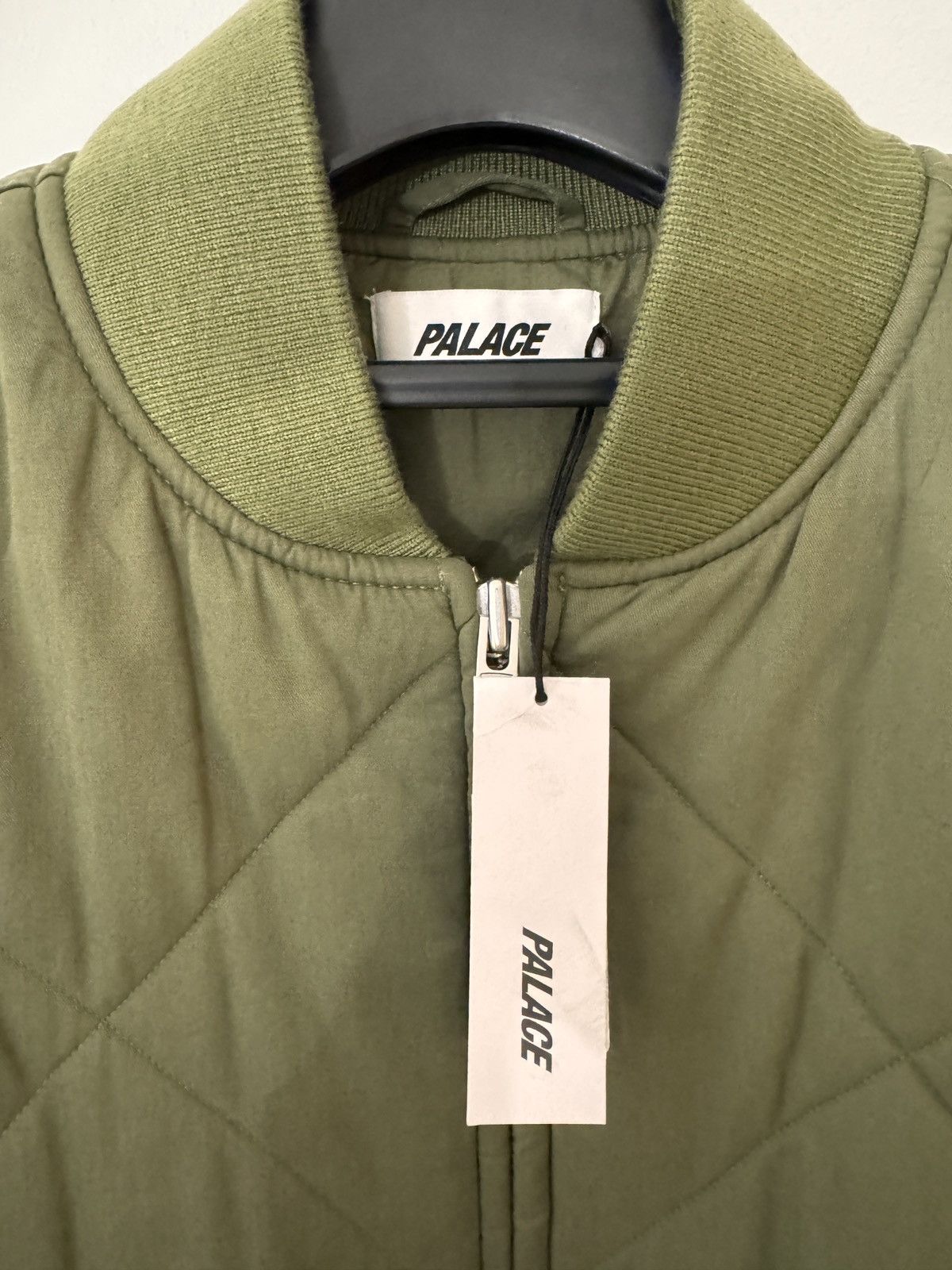 Palace PALACE LONDON D Quilt Bomber Jacket Khaki Large Size US L / EU 52-54 / 3 - 3 Thumbnail