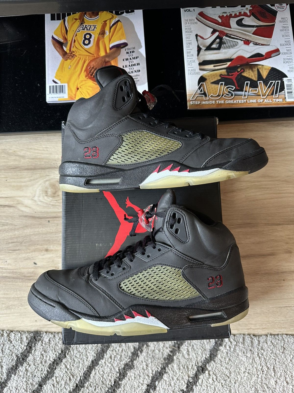 image of 2009 Jordan 5 Dmp ‘Raging Bull 3M’ Shoes in Black, Men's (Size 12)
