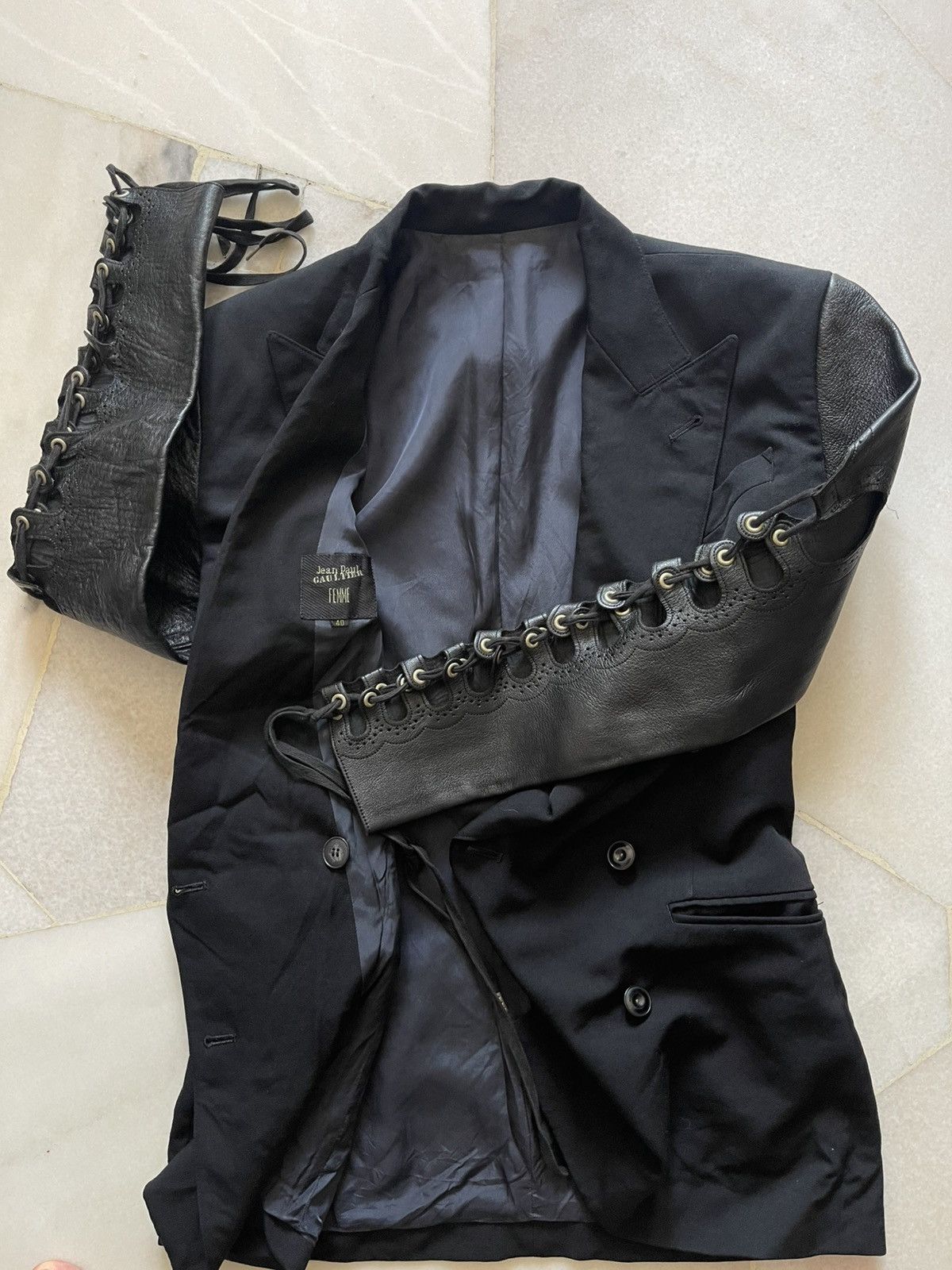Jean Paul Gaultier Runway 1992 Jean Paul Gaultier Leather Sleeve Jacket 11 Size S / US 4 / IT 40 - 13 Thumbnail