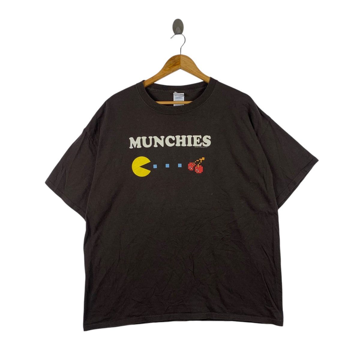 Vintage Vintage 2005 PAC-MAN NAMCO MUNCHIES Arcades Tee Shirt Top Size US XL / EU 56 / 4 - 1 Thumbnail
