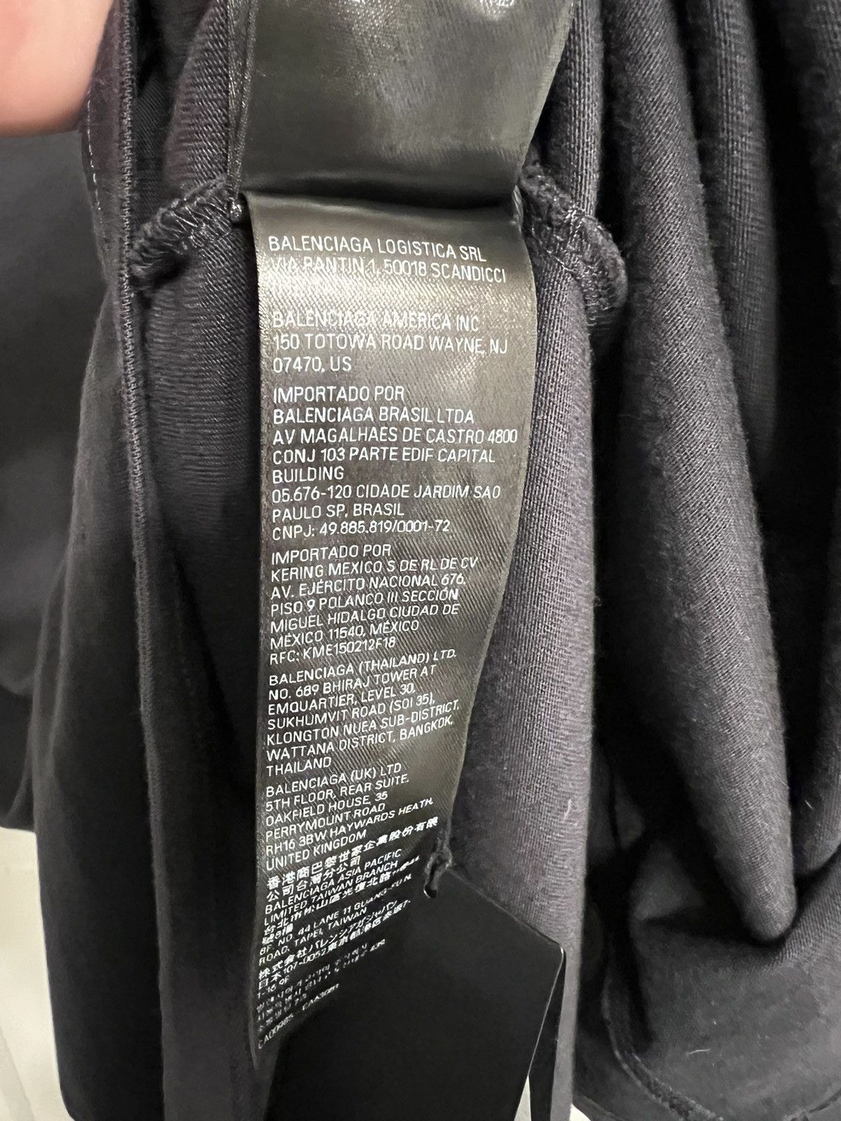 Balenciaga × Under Armour Balenciaga Under Armour T Shirt Oversized Fit $795 Size US XL / EU 56 / 4 - 7 Thumbnail
