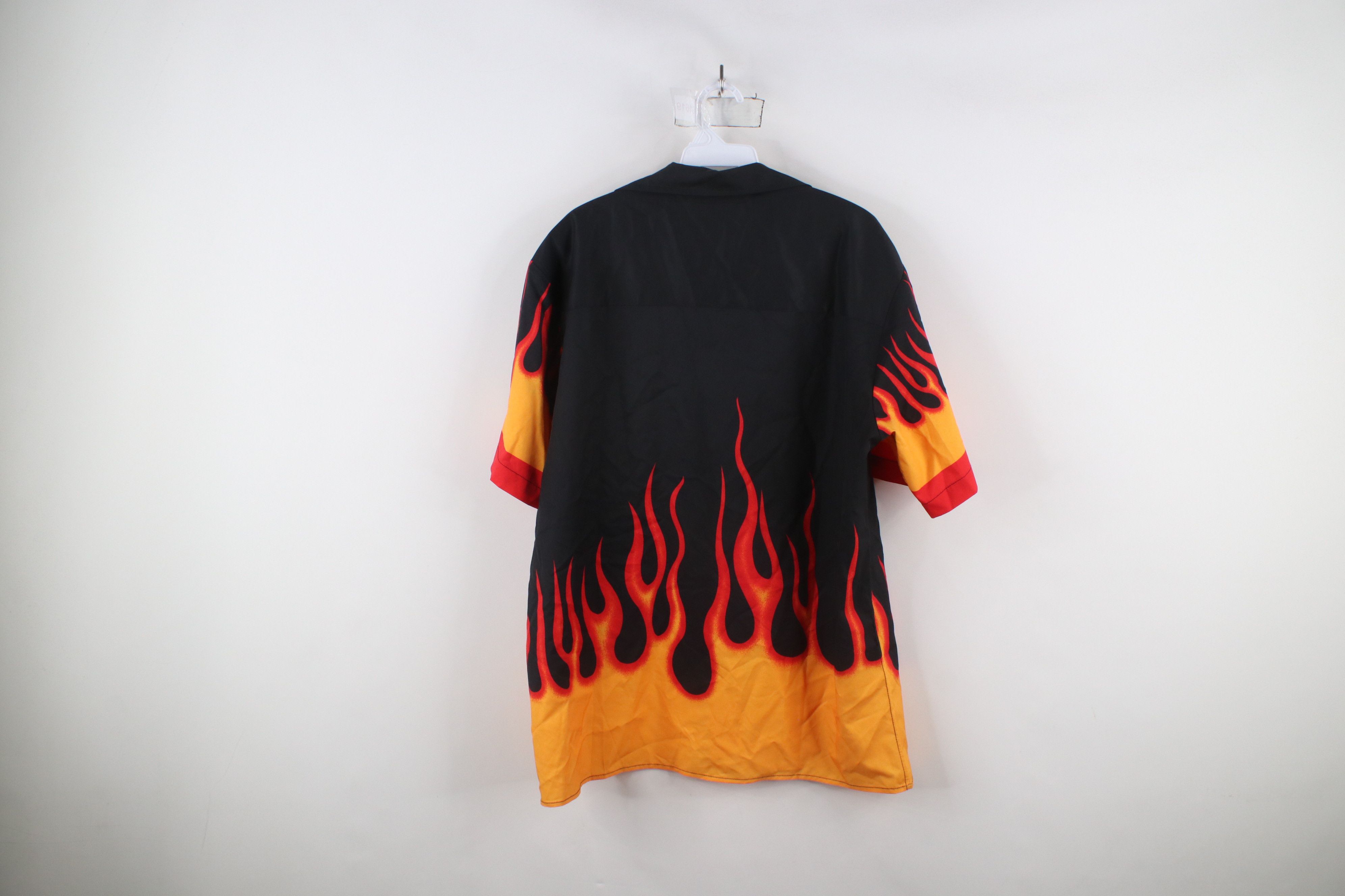 Vintage Vintage 90s Y2K Streetwear Fire Flames Collared Button Shirt Size US L / EU 52-54 / 3 - 8 Thumbnail