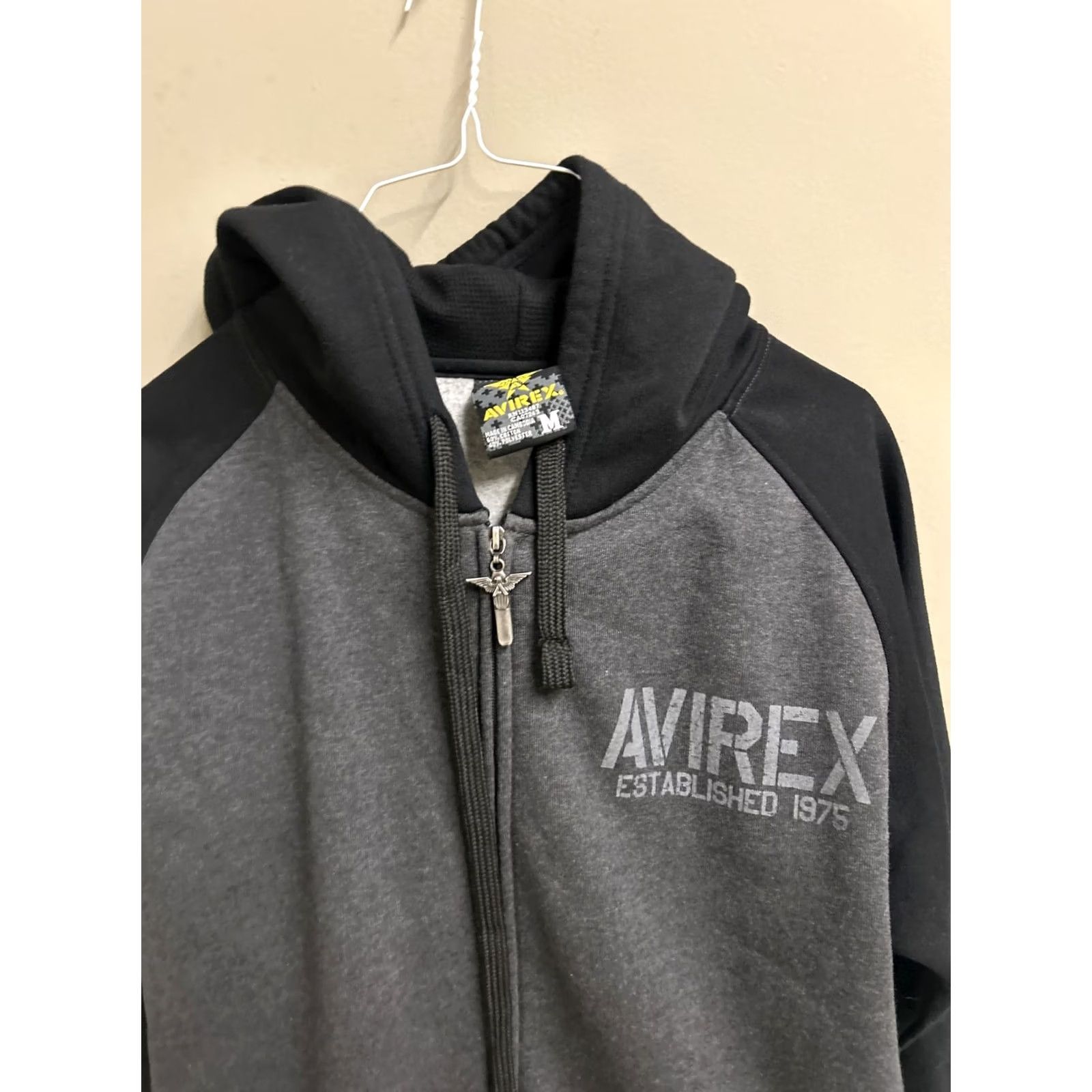 Avirex VINTAGE Avirex Hoodie Medium M Gray Hip Hop 90s 2000s Men Size US M / EU 48-50 / 2 - 4 Thumbnail