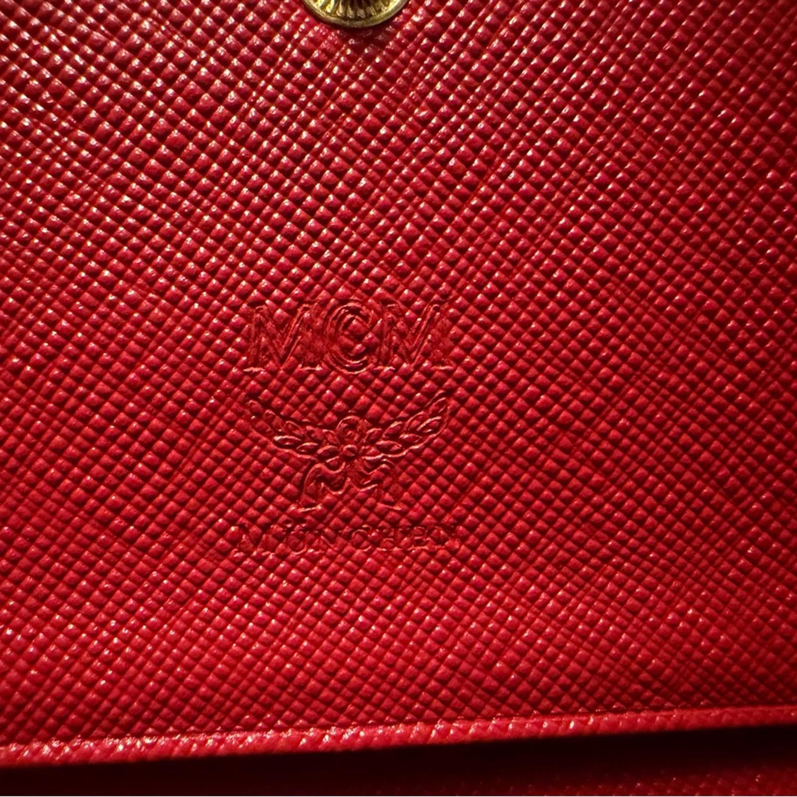 MCM MCM Red Enbossed Trifold Card Wallet with Gold Snap Size ONE SIZE - 4 Thumbnail