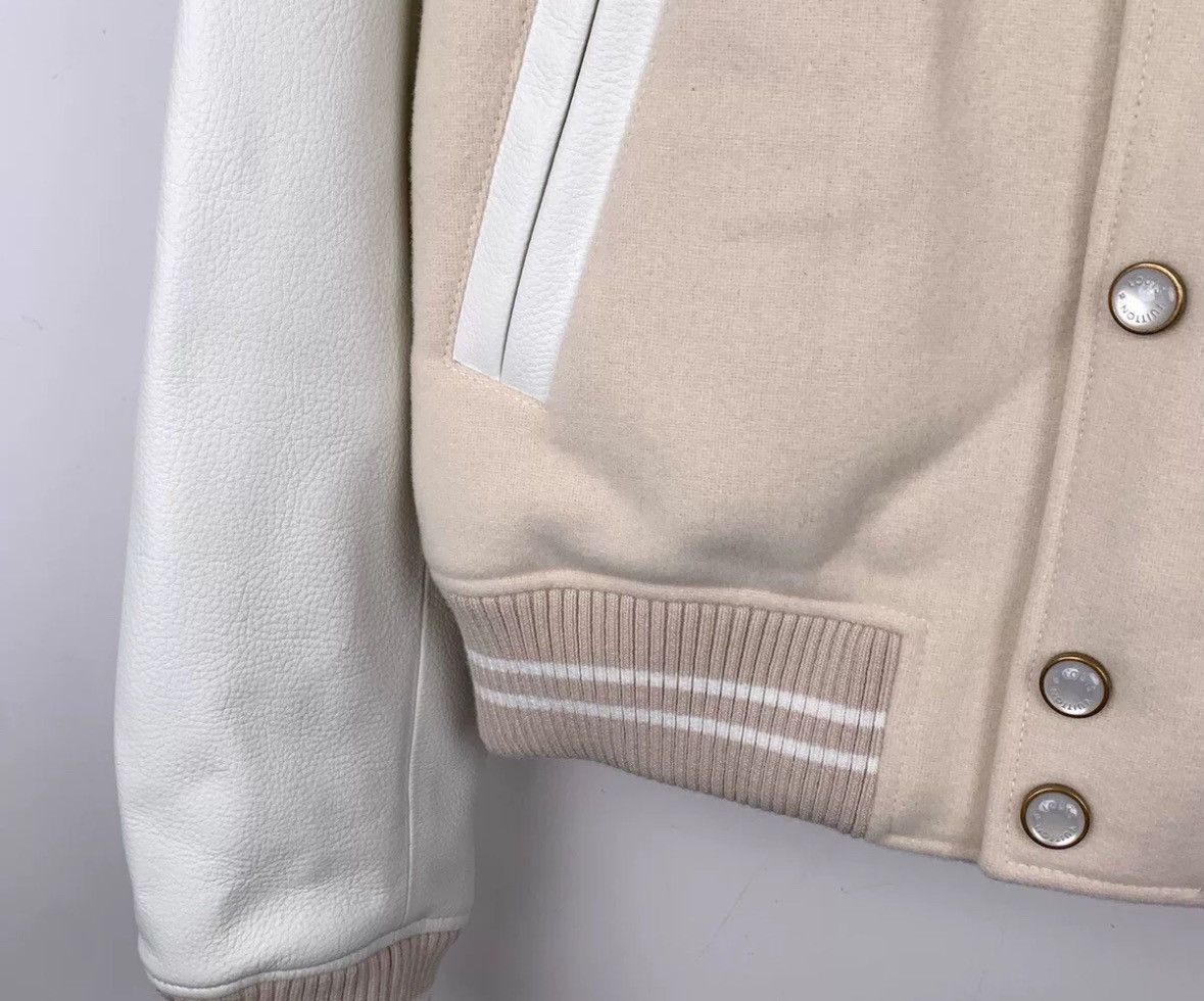 Louis Vuitton Louis Vuitton Lv 24 runway hooded beige sheepskin jacket Size US L / EU 52-54 / 3 - 4 Thumbnail