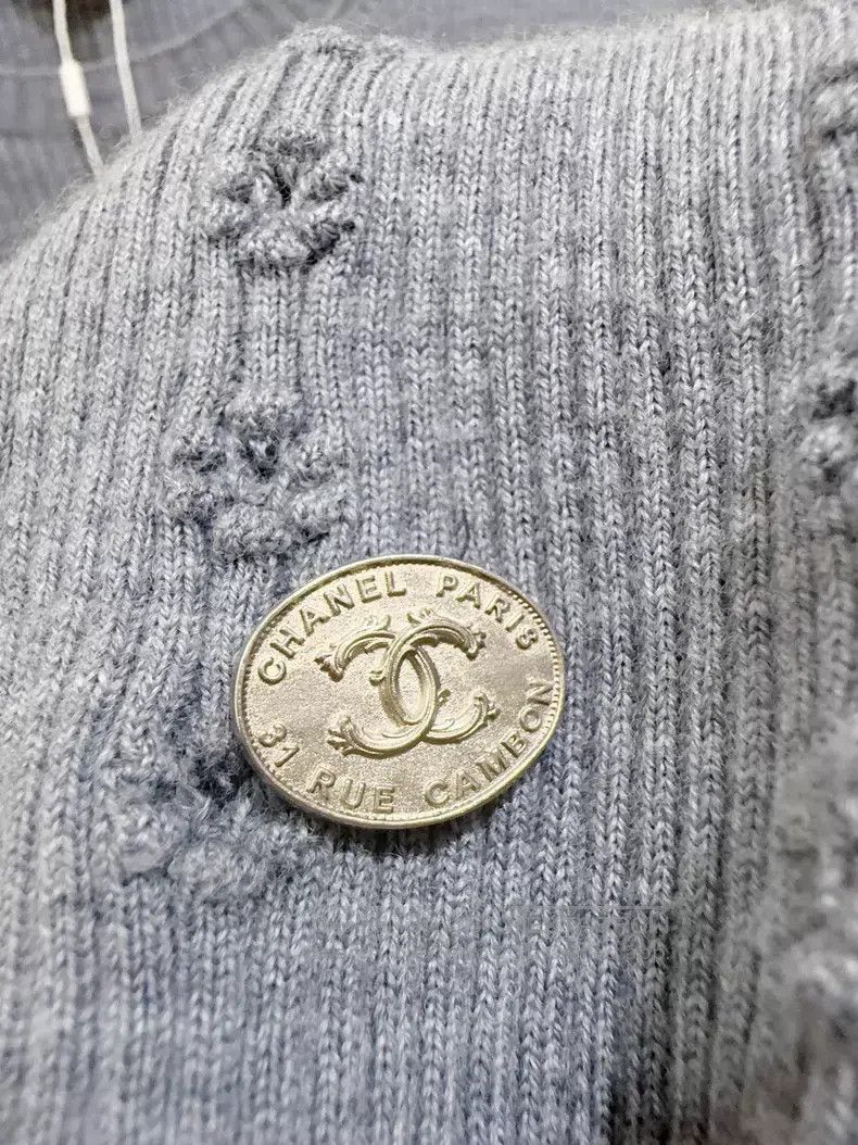 Chanel Chanel Blue knitted short sleeves Size XS / US 0-2 / IT 36-38 - 3 Thumbnail