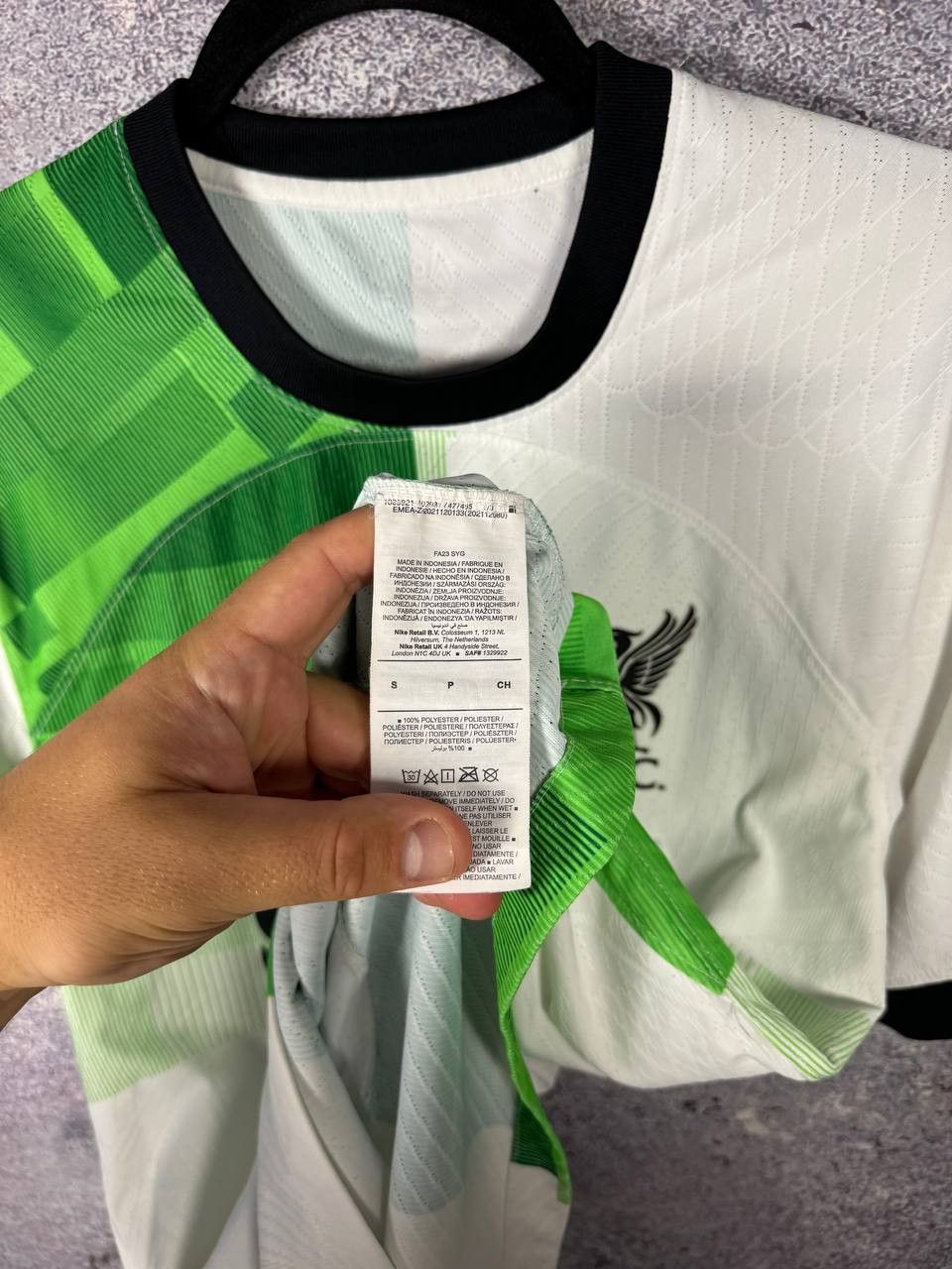 Nike M.SALAH Liverpool 2023/24 Away Nike DrifitADV Soccer Jersey Size US S / EU 44-46 / 1 - 15 Thumbnail