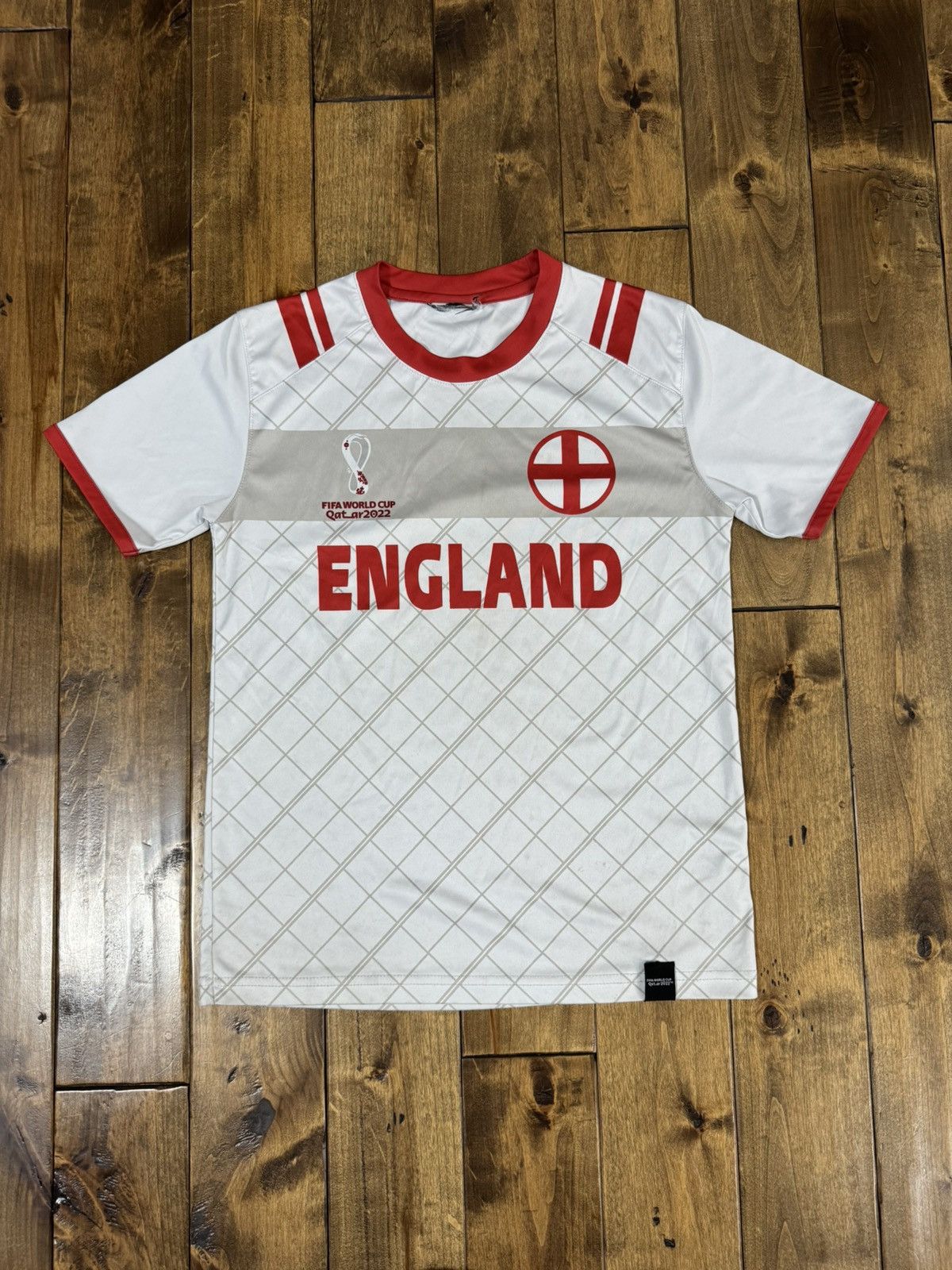 Other FIFA World Cup 2022 England Jersey 🏴󠁧󠁢󠁥󠁮󠁧󠁿 Size US XS / EU 42 / 0 - 2 Thumbnail
