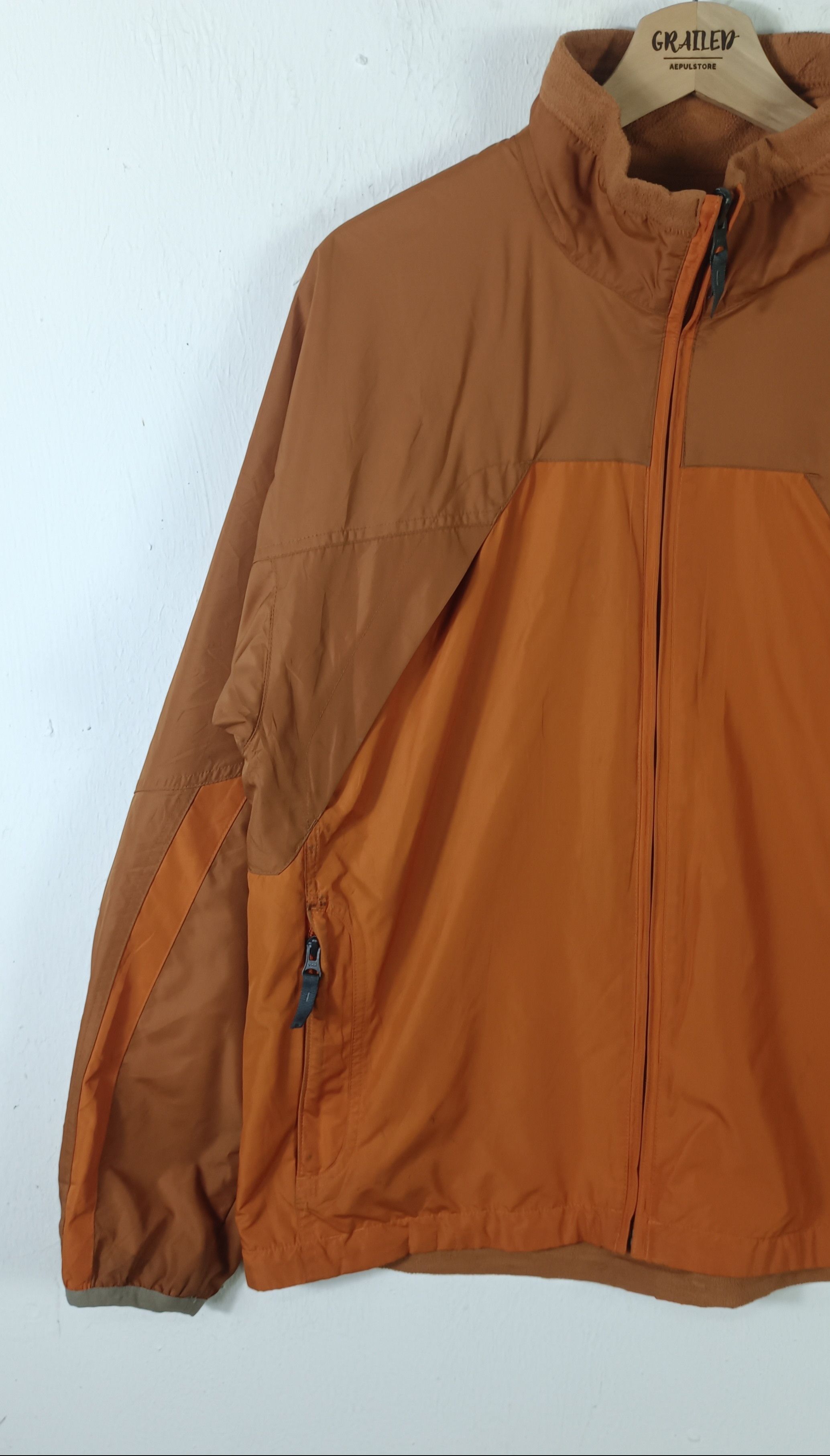 Nike ACG Nike ACG 2 in 1 Riversible Jacket Size US L / EU 52-54 / 3 - 4 Thumbnail
