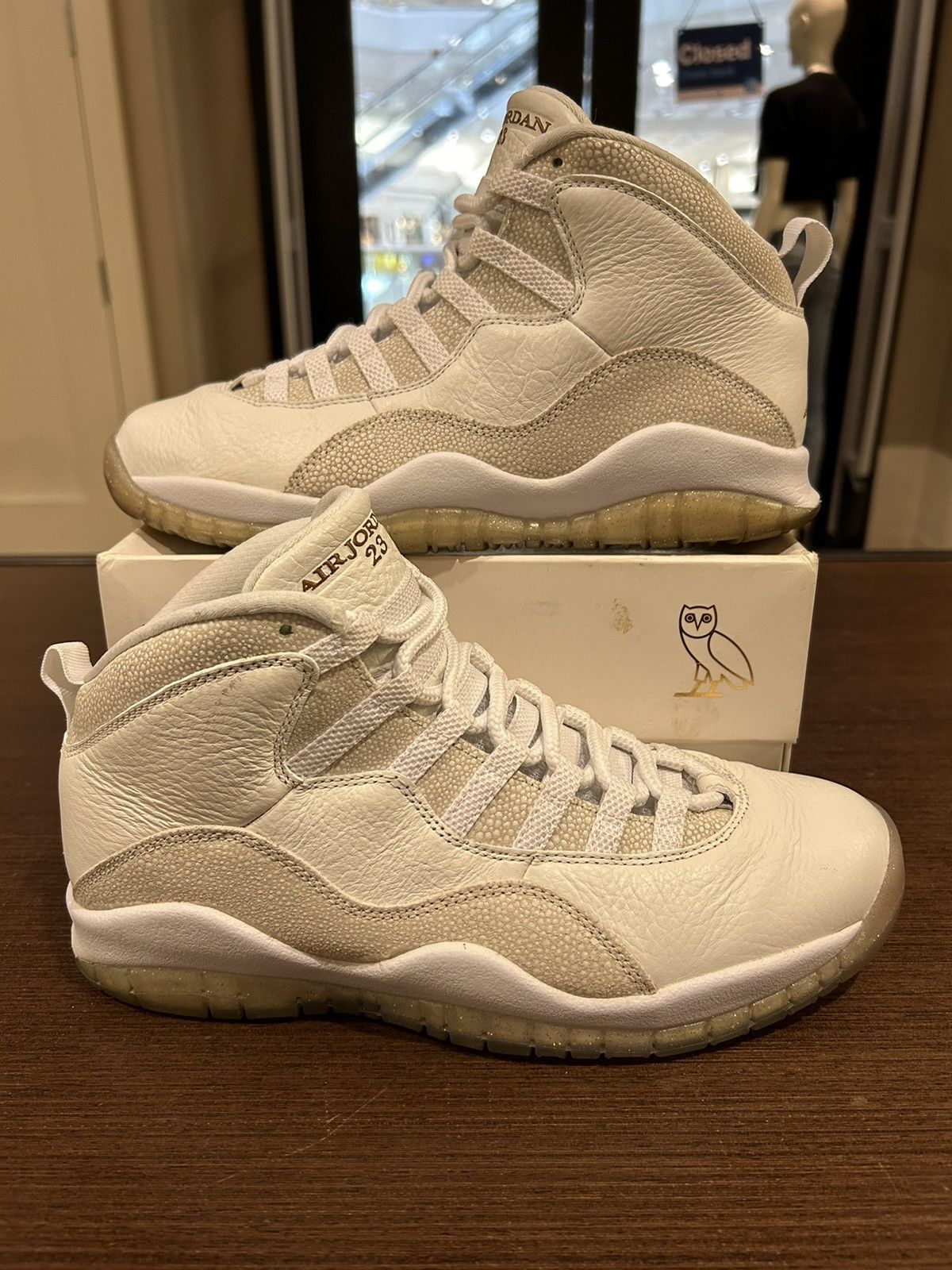 Jordan Brand Jordan 10 Retro ‘Drake OVO White’ Size US 8 / EU 41 - 1 Thumbnail