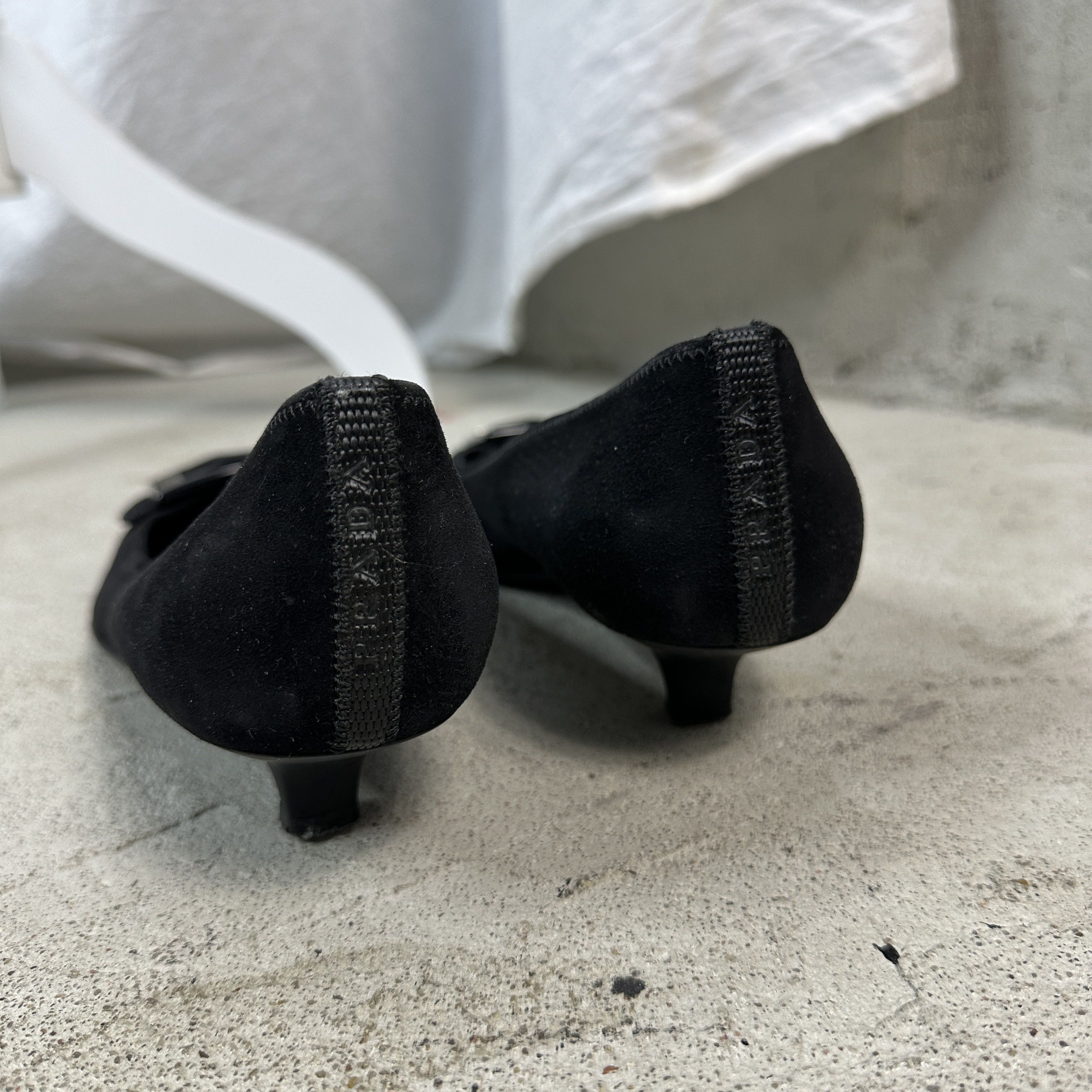 Prada × Vintage Vintage Leather Casual Prada Buckled Kitten Heels Size US 7.5 / IT 37.5 - 6 Thumbnail