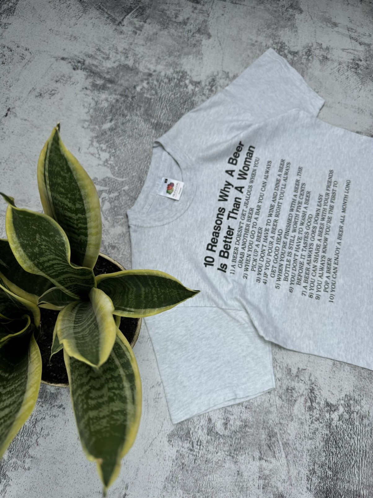 Vintage Mem 10 Reasons Why A Beer Is Better Than A Woman T Shirt Size US M / EU 48-50 / 2 - 7 Thumbnail