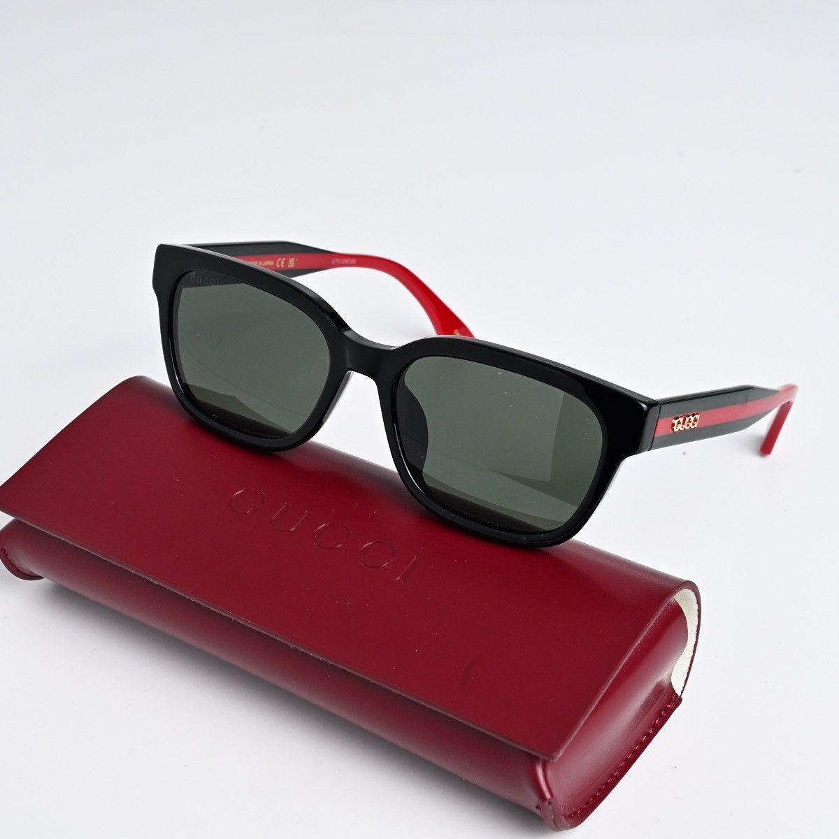 Gucci GUCCI GG1872SK 001 SUNGLASSES Size ONE SIZE - 1 Thumbnail