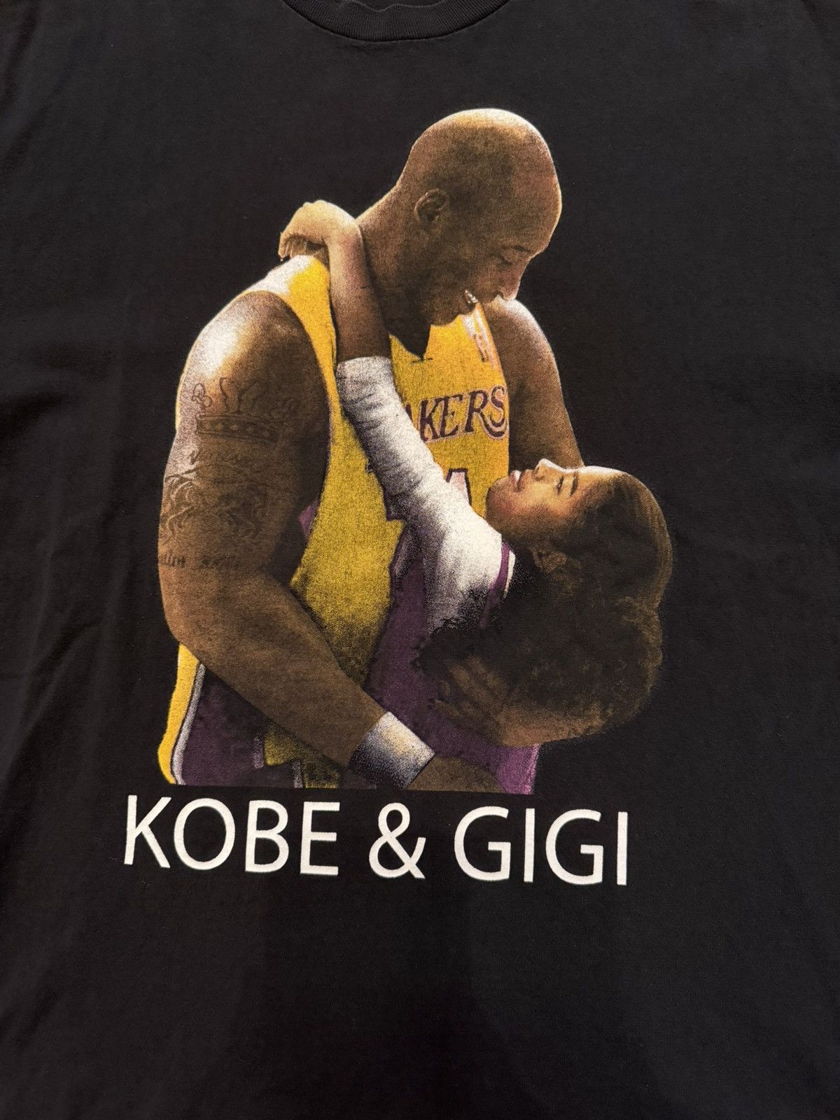 Vintage Vintage ‘Kobe and Gigi’ Tee Size US XL / EU 56 / 4 - 3 Thumbnail