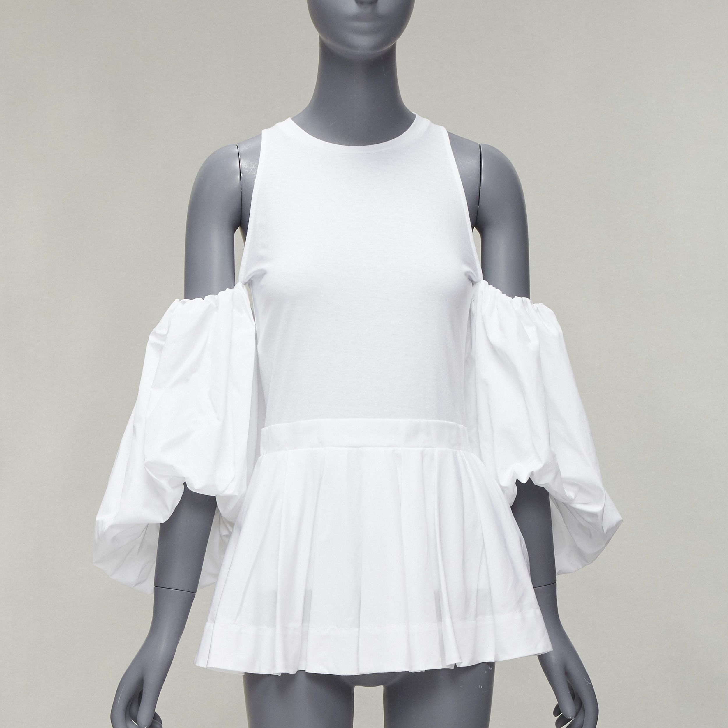 Alexander McQueen ALEXANDER MCQUEEN white cotton cold shoulder puff sleeve peplum tshirt IT38 XS Size XS / US 0-2 / IT 36-38 - 1 Thumbnail