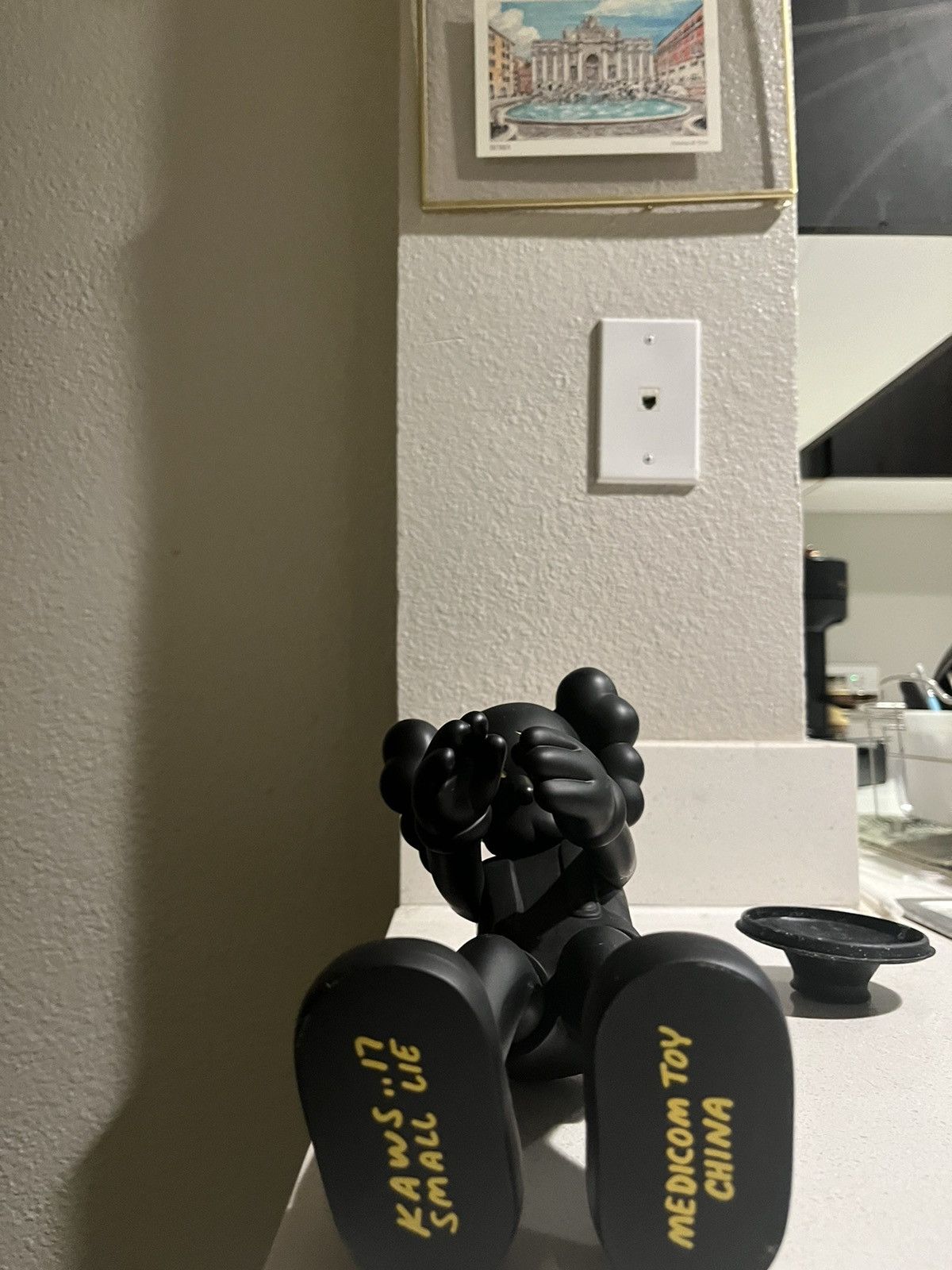 Kaws KAWS Small Lie Limited Edition Vinyl Medicom Toy Size ONE SIZE - 4 Thumbnail