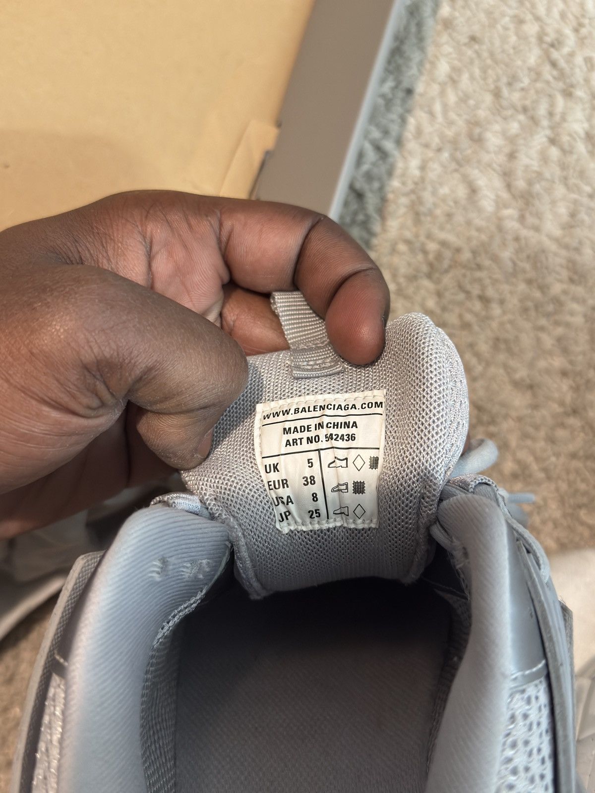 Balenciaga TRIPLE GREY BALENCIAGA TRACK SNEAKER Size US 8 / IT 38 - 8 Thumbnail