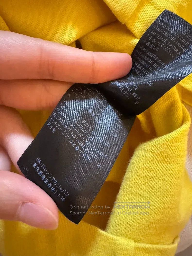 Balenciaga Balenciaga Yellow short-sleeve Size US XS / EU 42 / 0 - 6 Thumbnail
