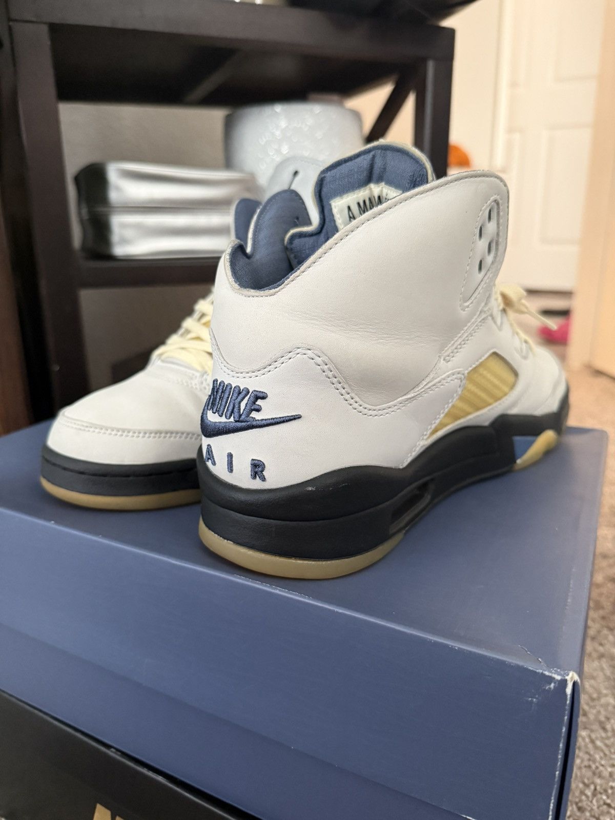 Jordan Brand A Ma Maniere 5s Size US 11.5 / IT 41.5 - 7 Thumbnail