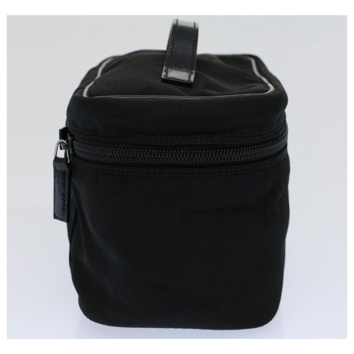 Gucci Authentic GUCCI Vanity Cosmetic Pouch Nylon Canvas Black Size ONE SIZE - 3 Thumbnail