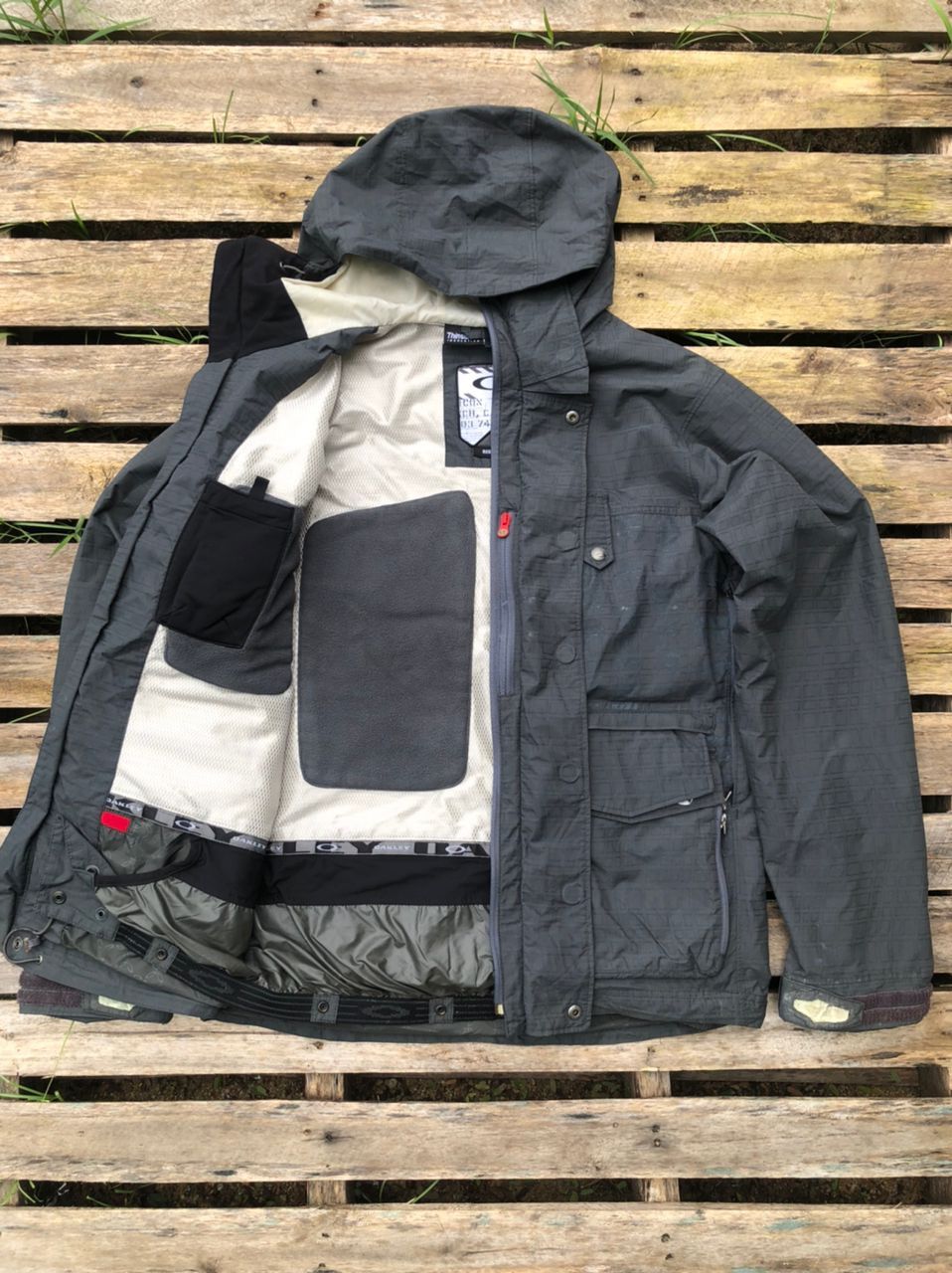 Oakley × Vintage Vintage Oakley Thinsulate Center Logo Jacket Size US L / EU 52-54 / 3 - 3 Thumbnail