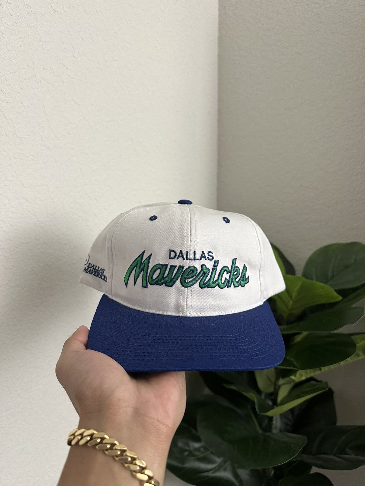 Sports Specialties 90s Dallas Mavericks White Dome Script Sports Specialties Size ONE SIZE - 1 Thumbnail