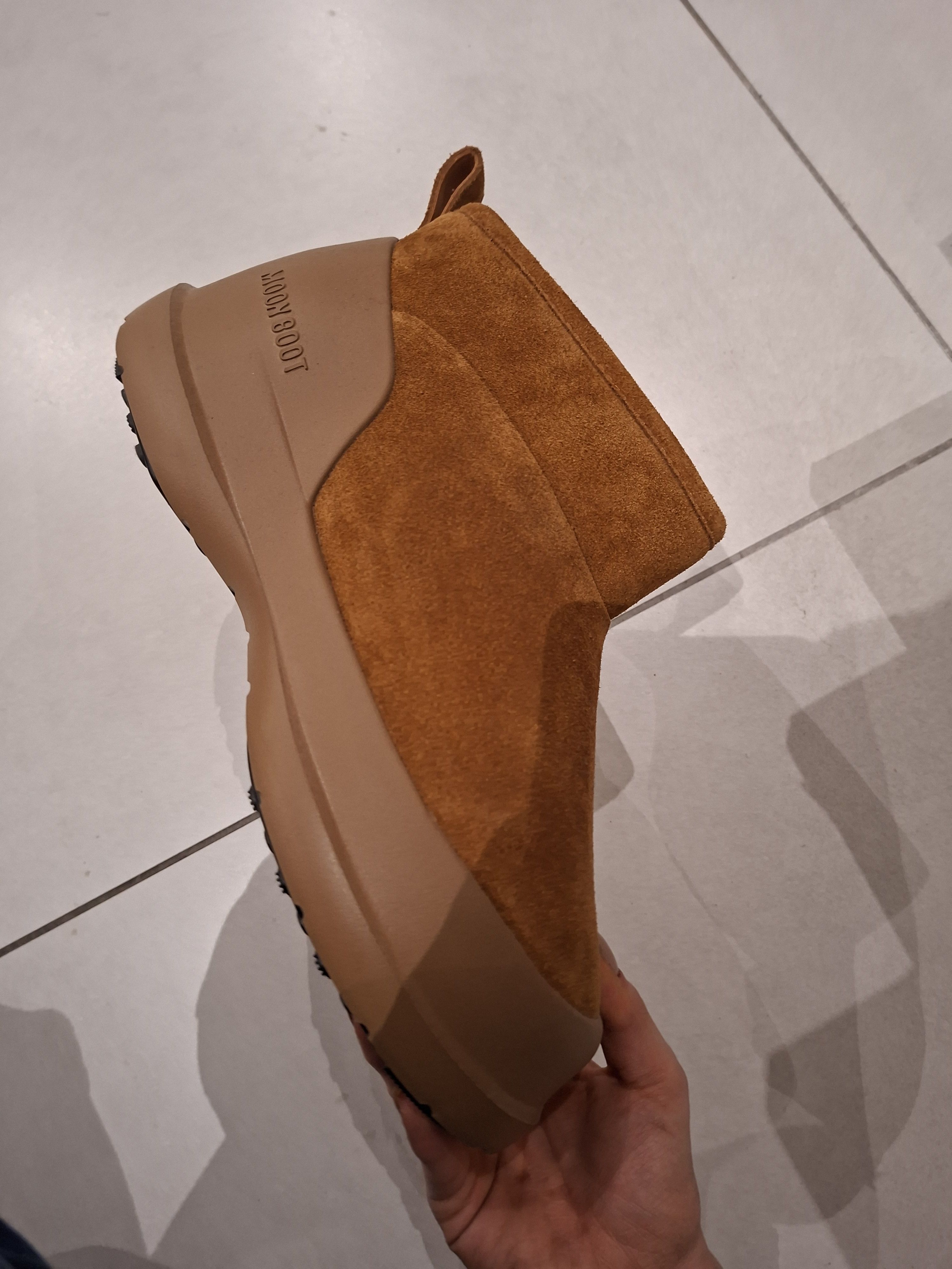 Moon Boot moon boot luna suede Size US 8.5 / IT 38.5 - 2 Thumbnail