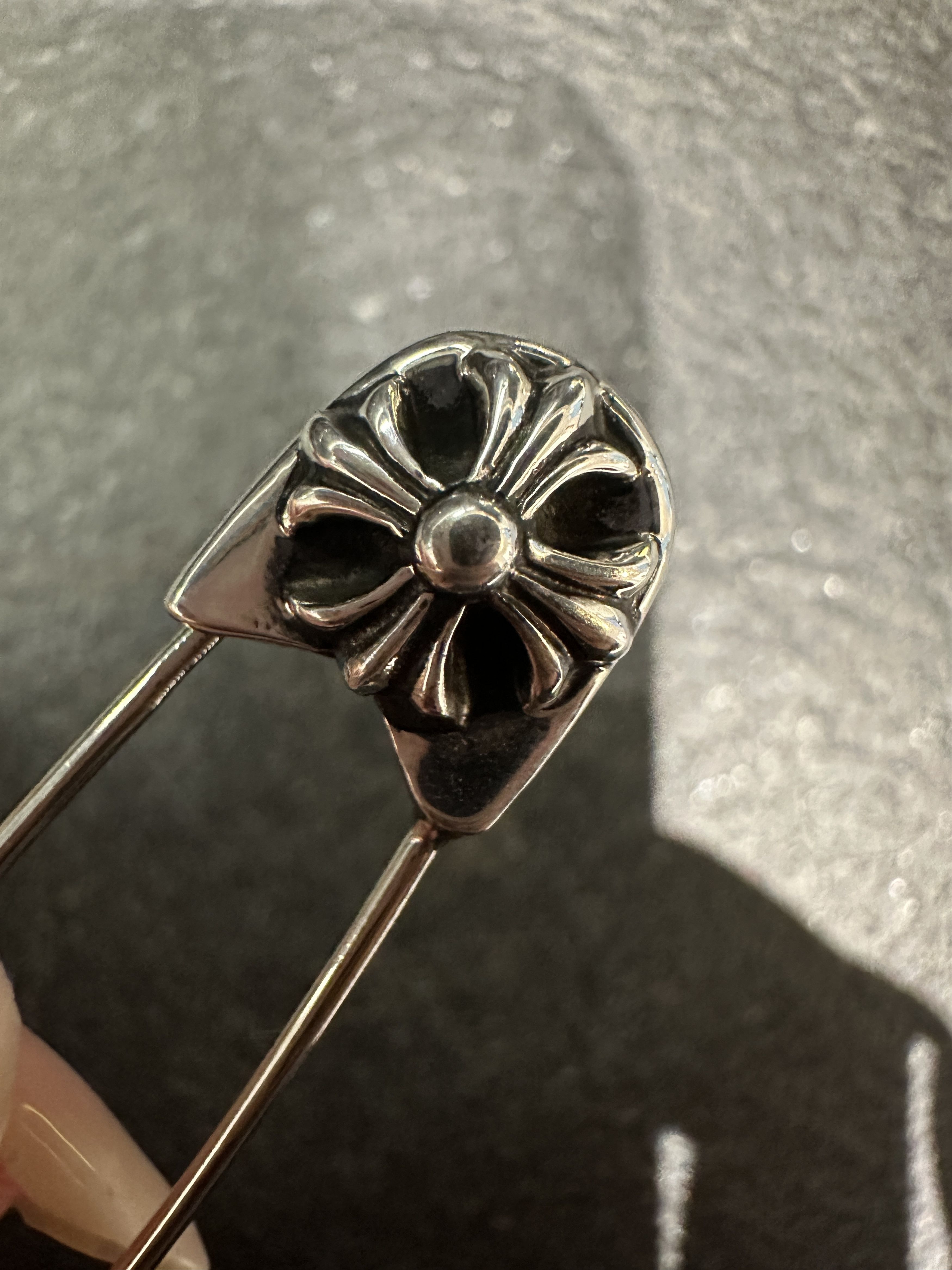 Chrome Hearts Chrome Hearts Silver Large Safety Pin Size ONE SIZE - 10 Thumbnail
