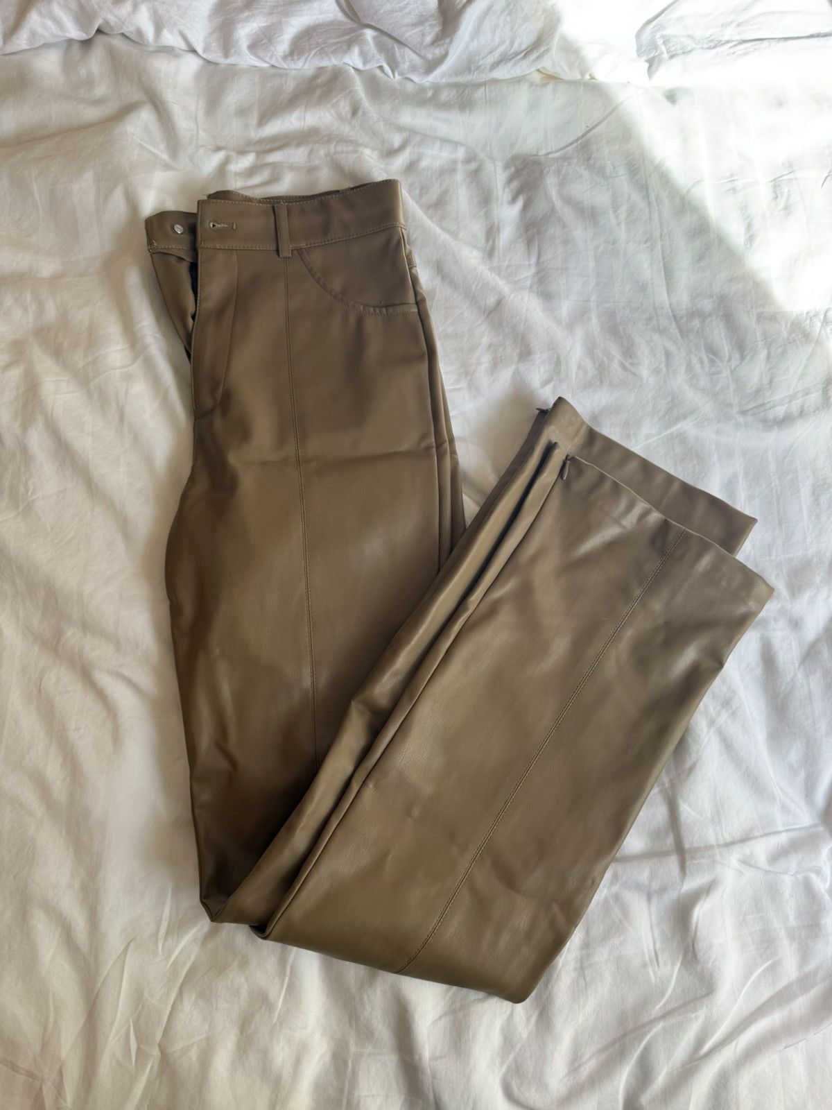 Zara Zara Tan Faux Leather leggings Size 28" / US 6 / IT 42 - 1 Thumbnail