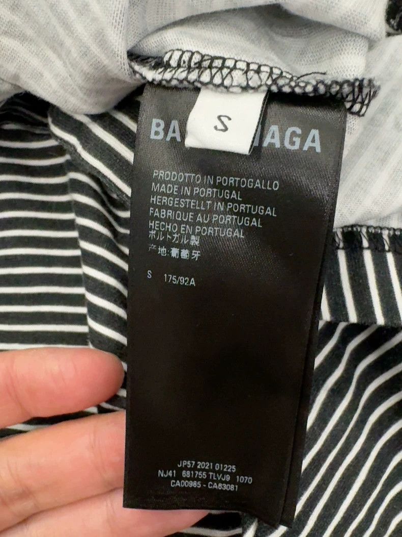 Balenciaga Balenciaga Striped short-sleeved shirt, short-sleeved shir Size US S / EU 44-46 / 1 - 7 Thumbnail
