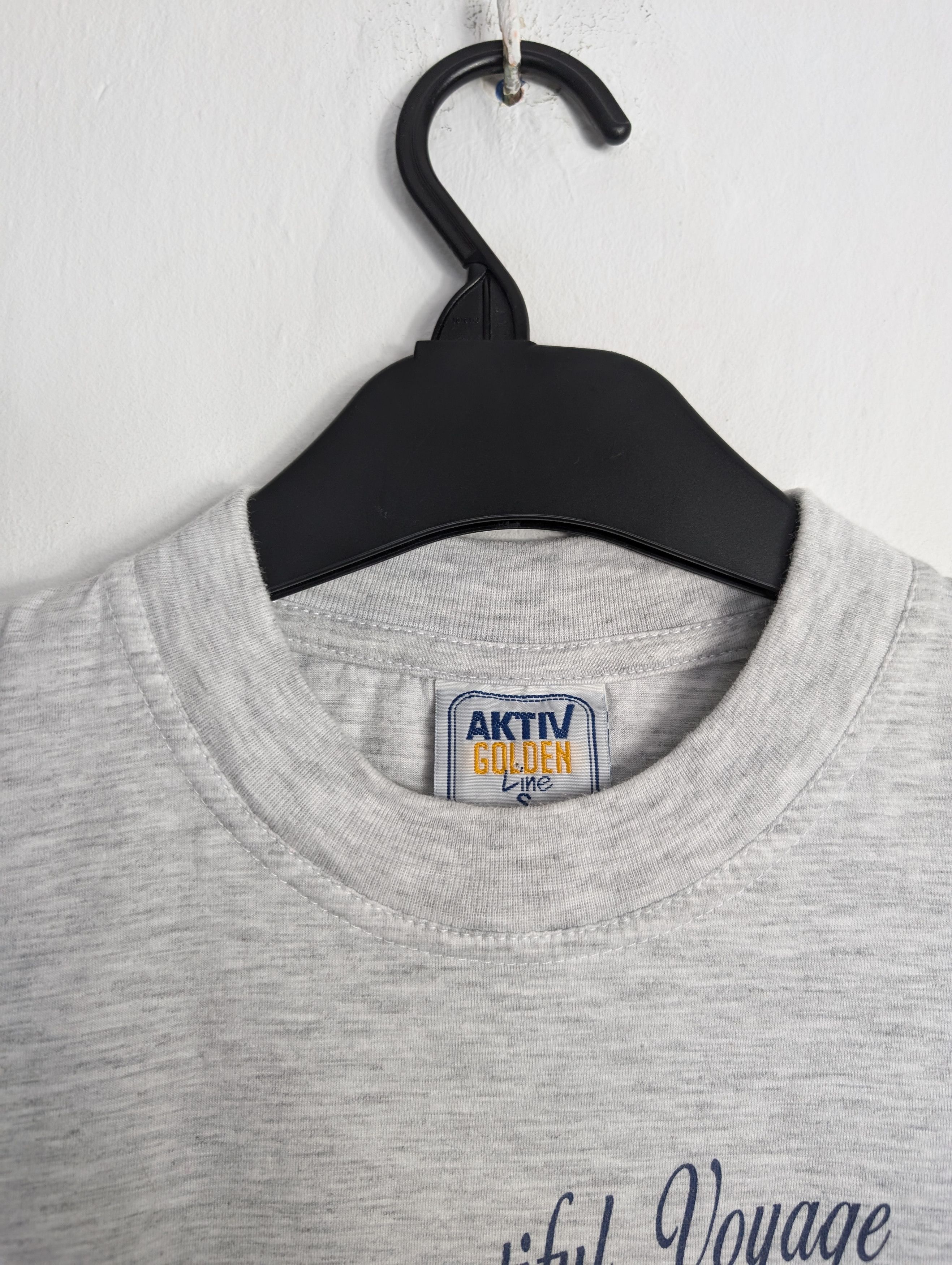 Mega Yacht × Vintage Grey Vintage 00s T-shirt Cruise Ship Voyage y2k yacht Size US S / EU 44-46 / 1 - 3 Thumbnail