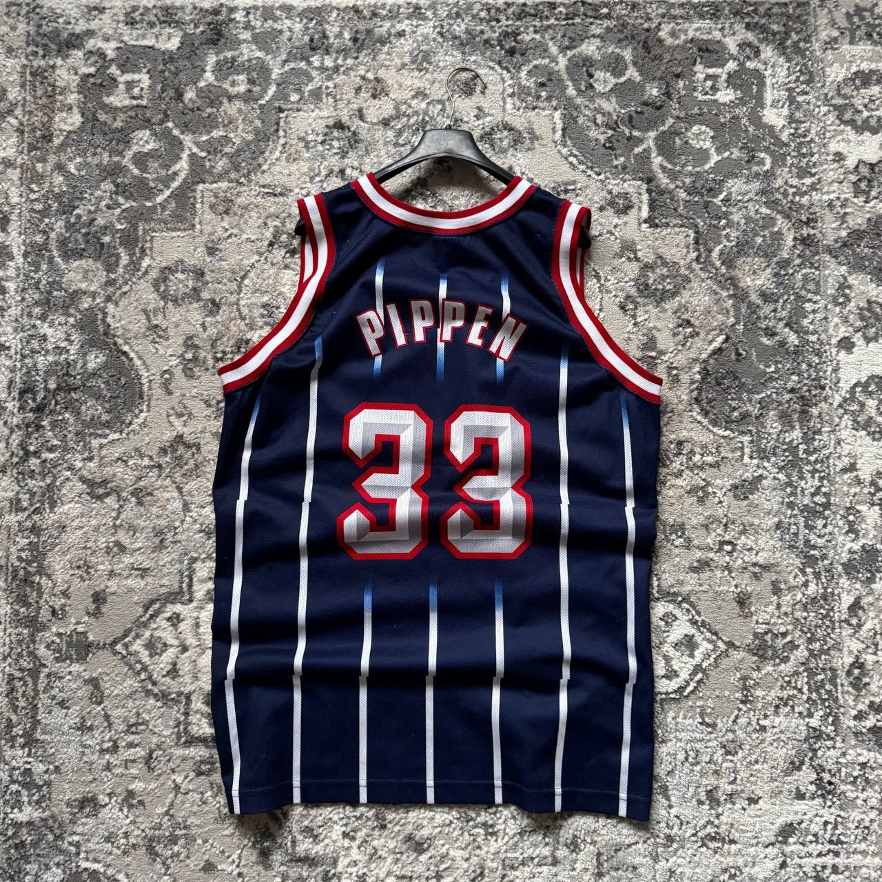 Champion Champion Vintage NBA Rockets Rare Scottie Pippen 33 Jersey Size US XL / EU 56 / 4 - 2 Thumbnail