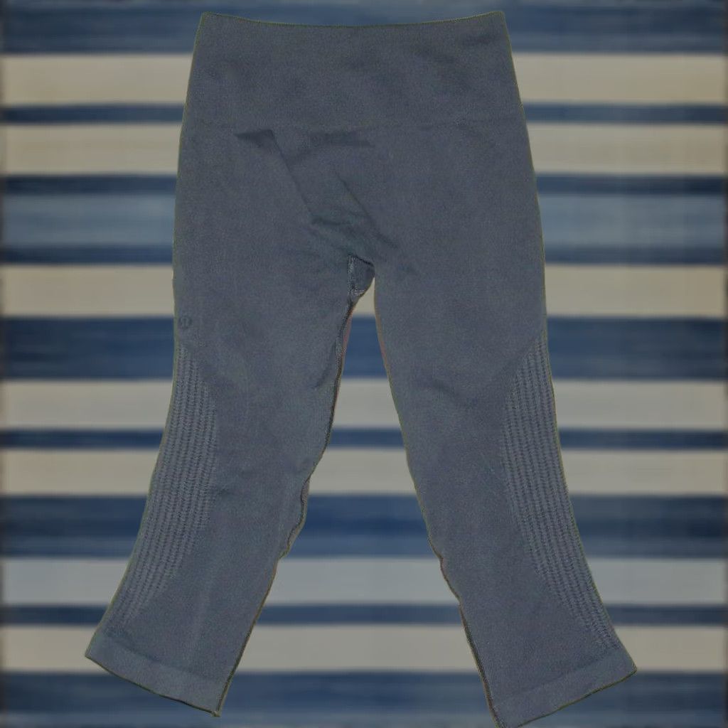 Lululemon Womens LULULEMON Blue In The Flow Yoga Pants 6 Size 28" / US 6 / IT 42 - 1 Thumbnail