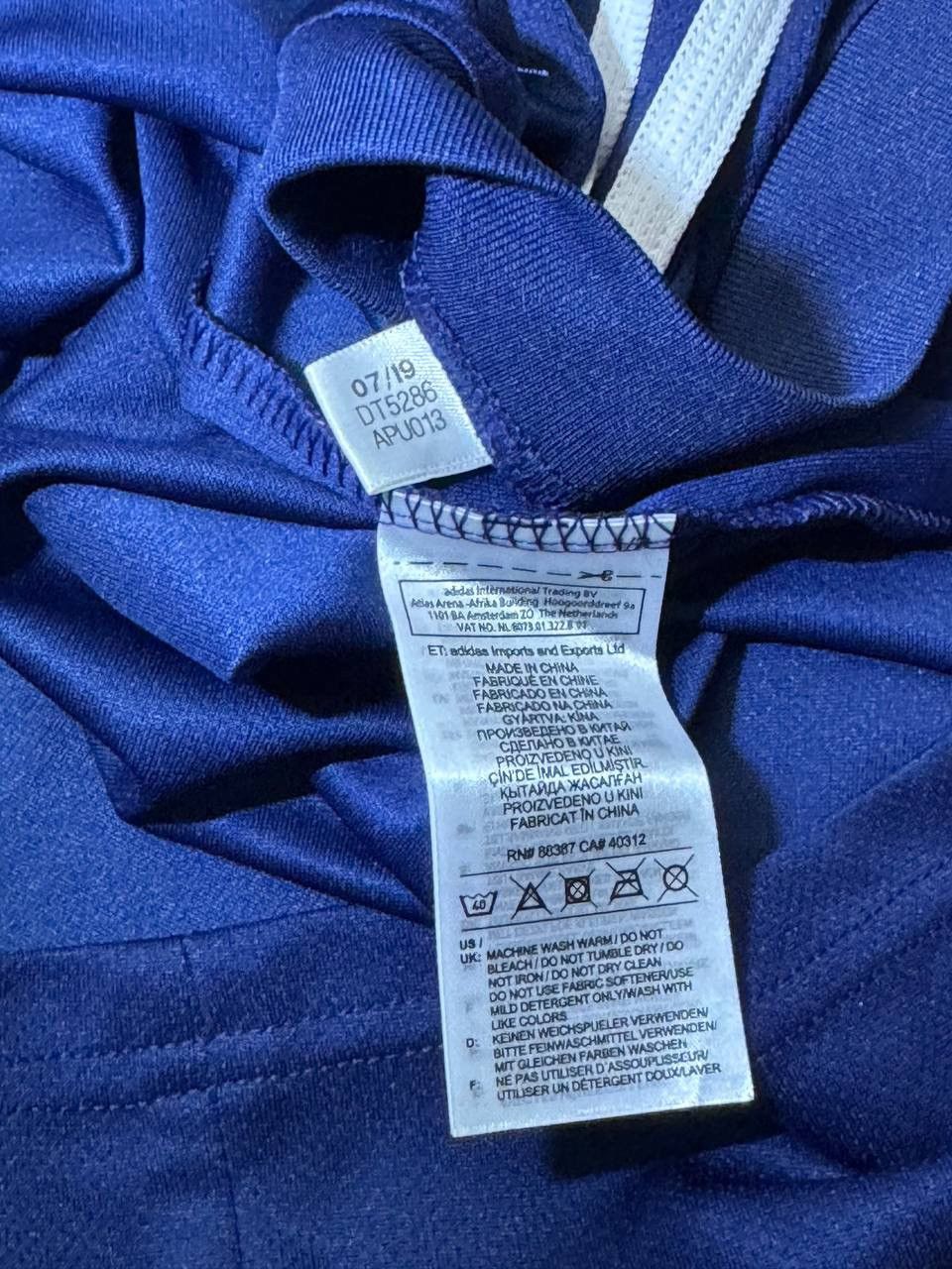 Adidas Adidas Cardiff City FC 2019-2020 training soccer jersey tee Size US L / EU 52-54 / 3 - 5 Thumbnail