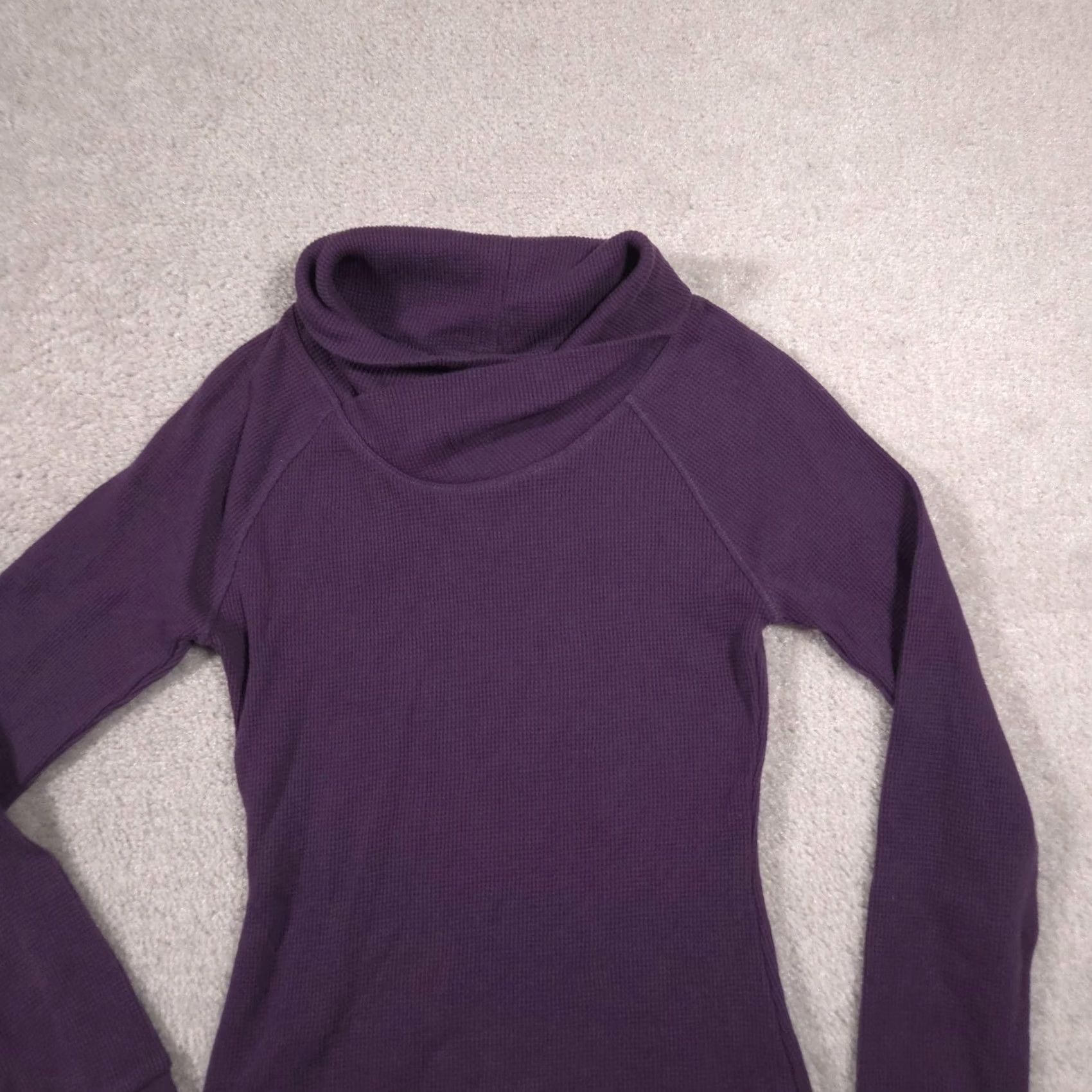 Vintage Columbia Shirt Womens XS Purple Cowl Neck Omni-Wick Long Sleeve Thermal Top Size XS / US 0-2 / IT 36-38 - 2 Thumbnail