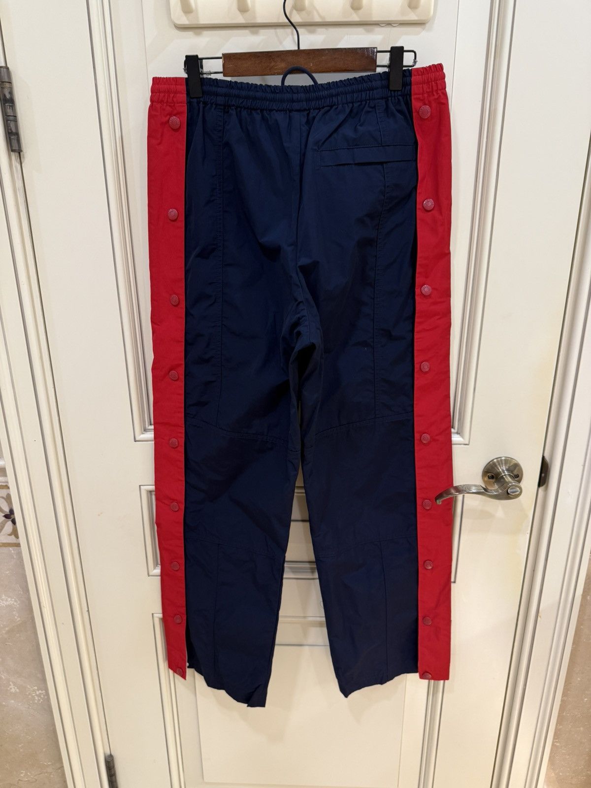 Valentino Track pants size 46 Size US 30 / EU 46 - 8 Thumbnail