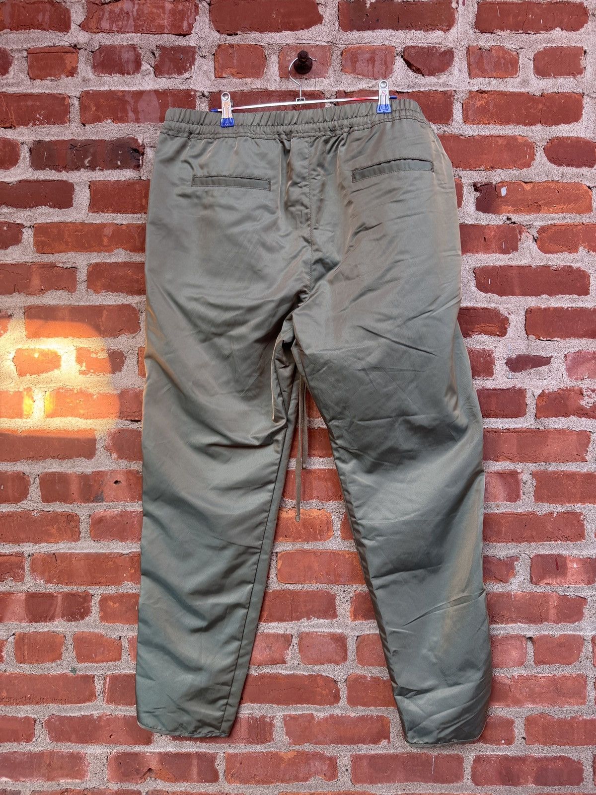 Fear of God Fear of god 7th green/gold iridescent nylon pants Size US 36 / EU 52 - 2 Thumbnail