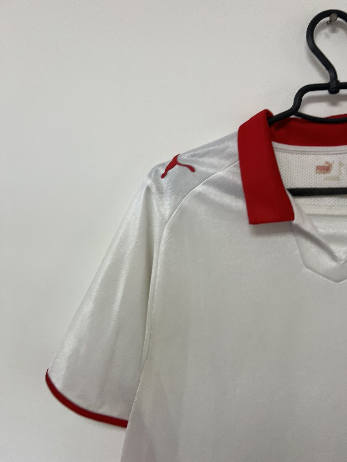 Puma Vintage Switzerland 2007/2008 Away Football Shirt Jersey Size US L / EU 52-54 / 3 - 5 Thumbnail