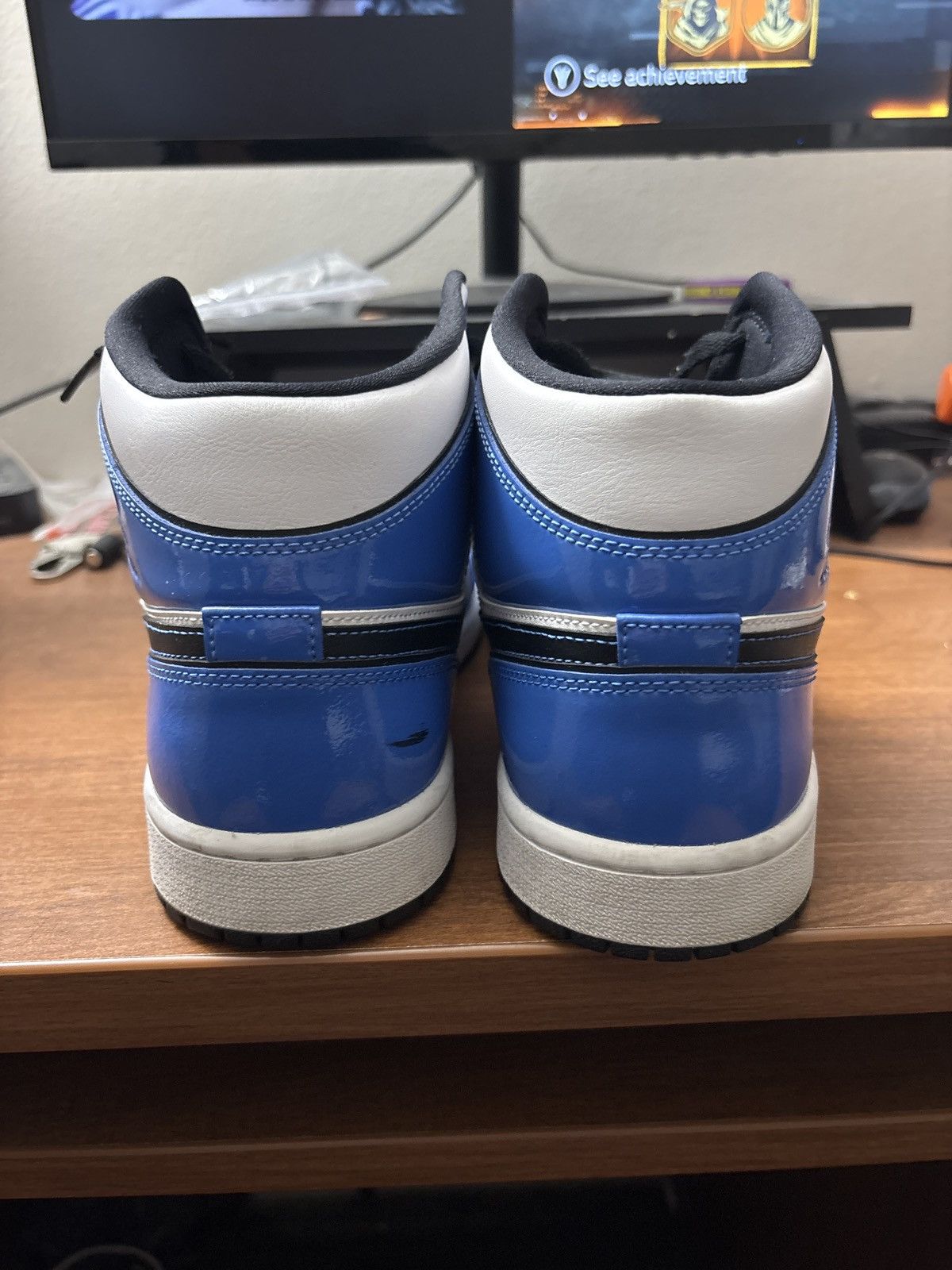 Jordan Brand jordan 1 mid Size US 11.5 / EU 44-45 - 2 Thumbnail