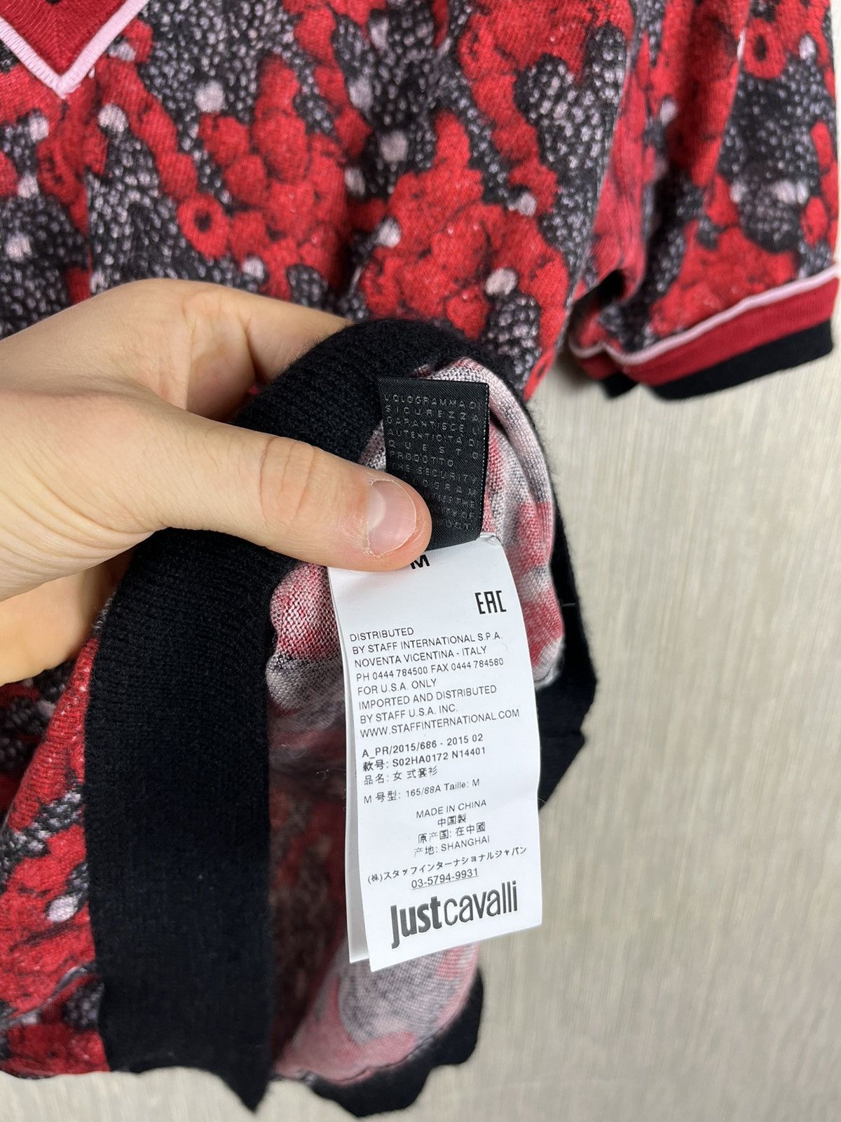 Designer × Just Cavalli Just Cavalli silk cashmere full print v-neck sweater luxury Size M / US 6-8 / IT 42-44 - 14 Thumbnail