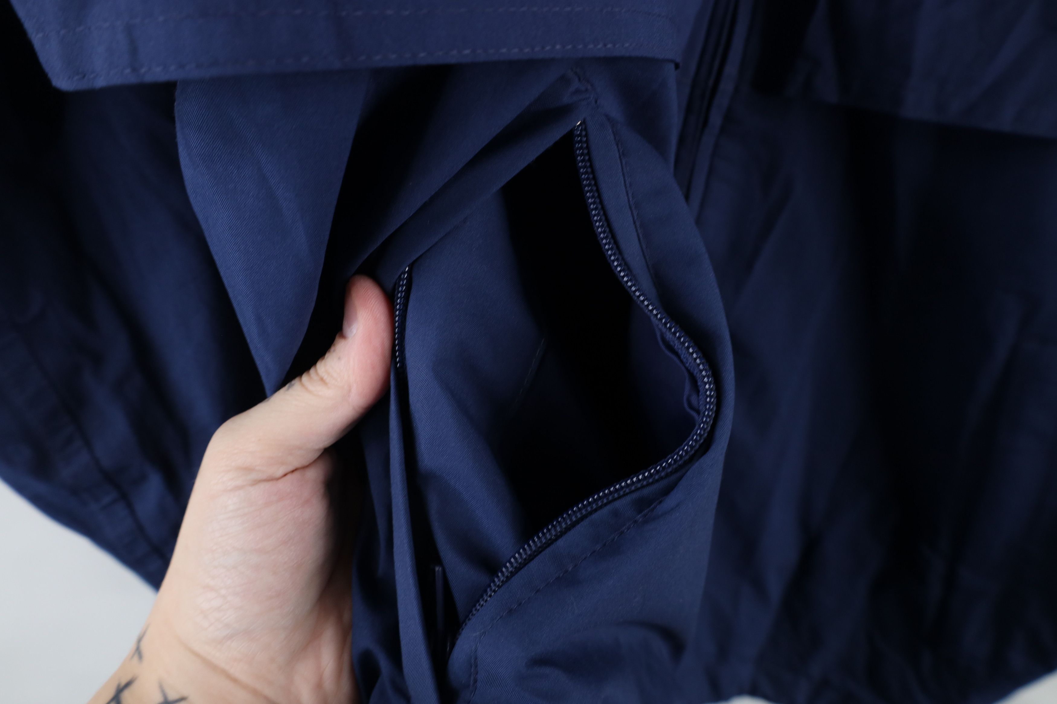Eddie Bauer × Vintage Vintage 90s Eddie Bauer Goretex Hooded Rain Jacket Blue Size US L / EU 52-54 / 3 - 6 Thumbnail