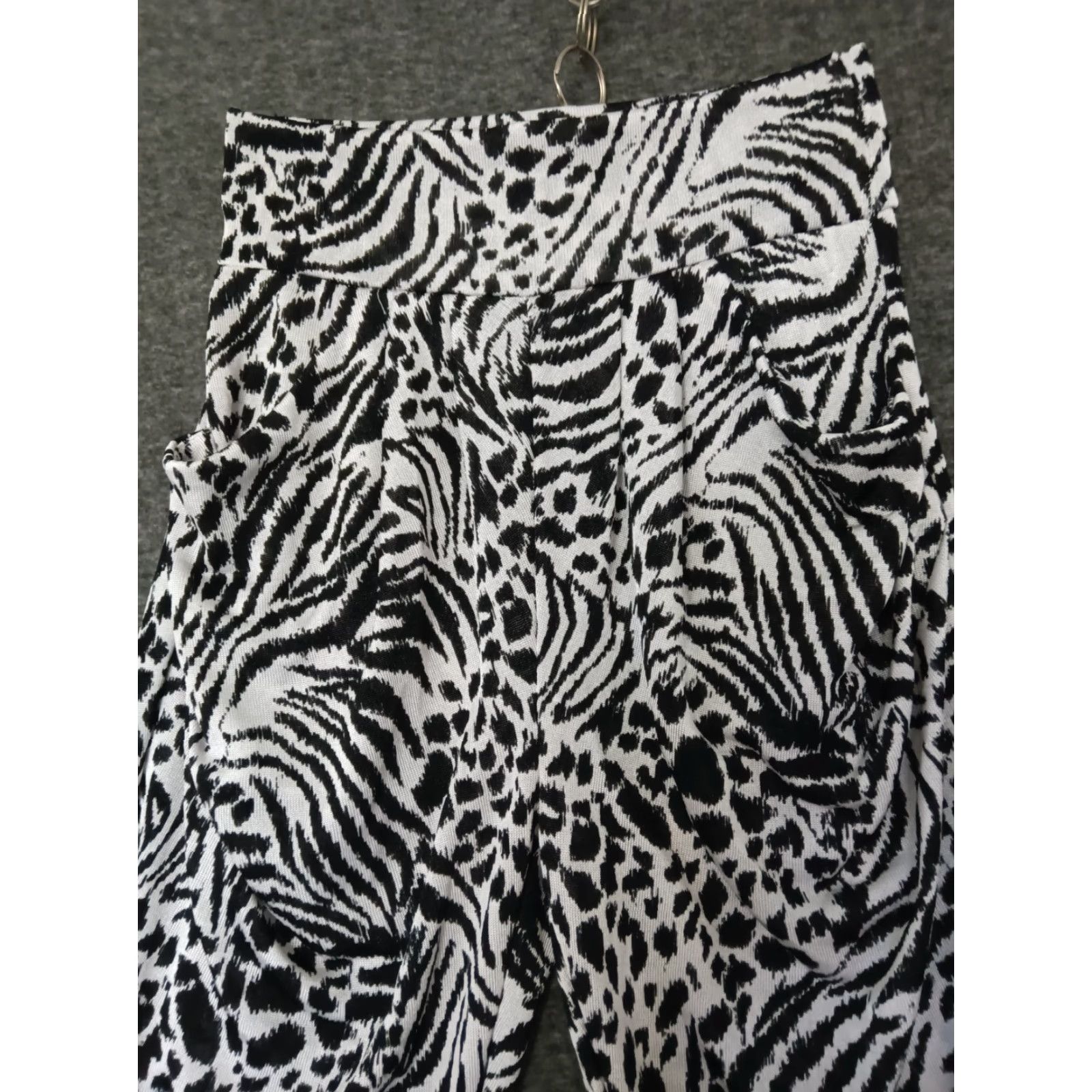 Vintage Codigo Animal Print Leggings Women's Black/White S Animal Print Leggings Womens S Black/White Codegio? Size 28" / US 6 / IT 42 - 3 Thumbnail