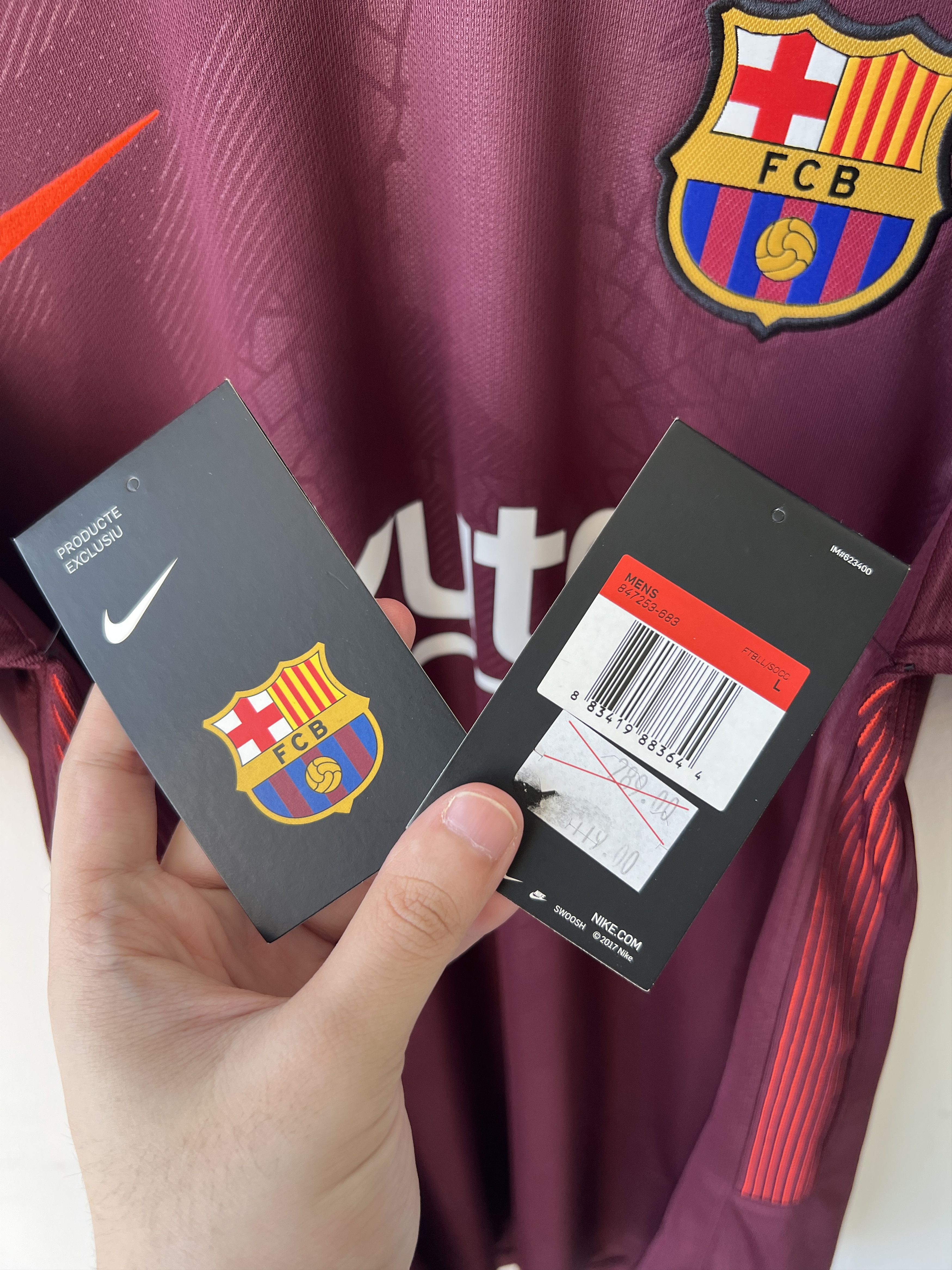 Nike (L) Barcelona 2017-18 Third Kit Coutinho #14 (NEW) Size US L / EU 52-54 / 3 - 5 Thumbnail