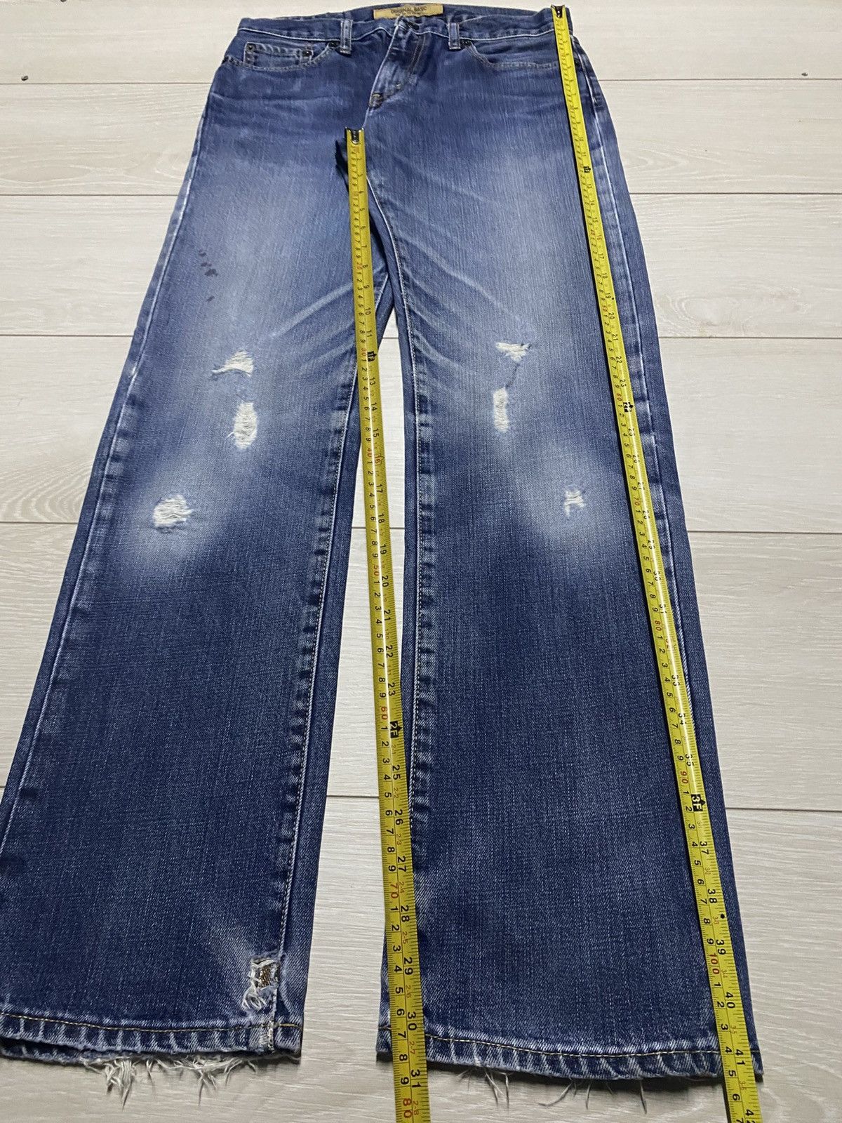 Japanese Brand Vintage Uniqlo S002 Distressed Fade Wash Slim Straight Jeans Size US 30 / EU 46 - 17 Thumbnail