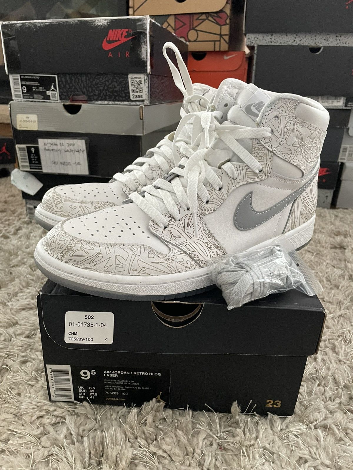 Jordan Brand Jordan 1 Laser Size US 9.5 / EU 42-43 - 14 Thumbnail