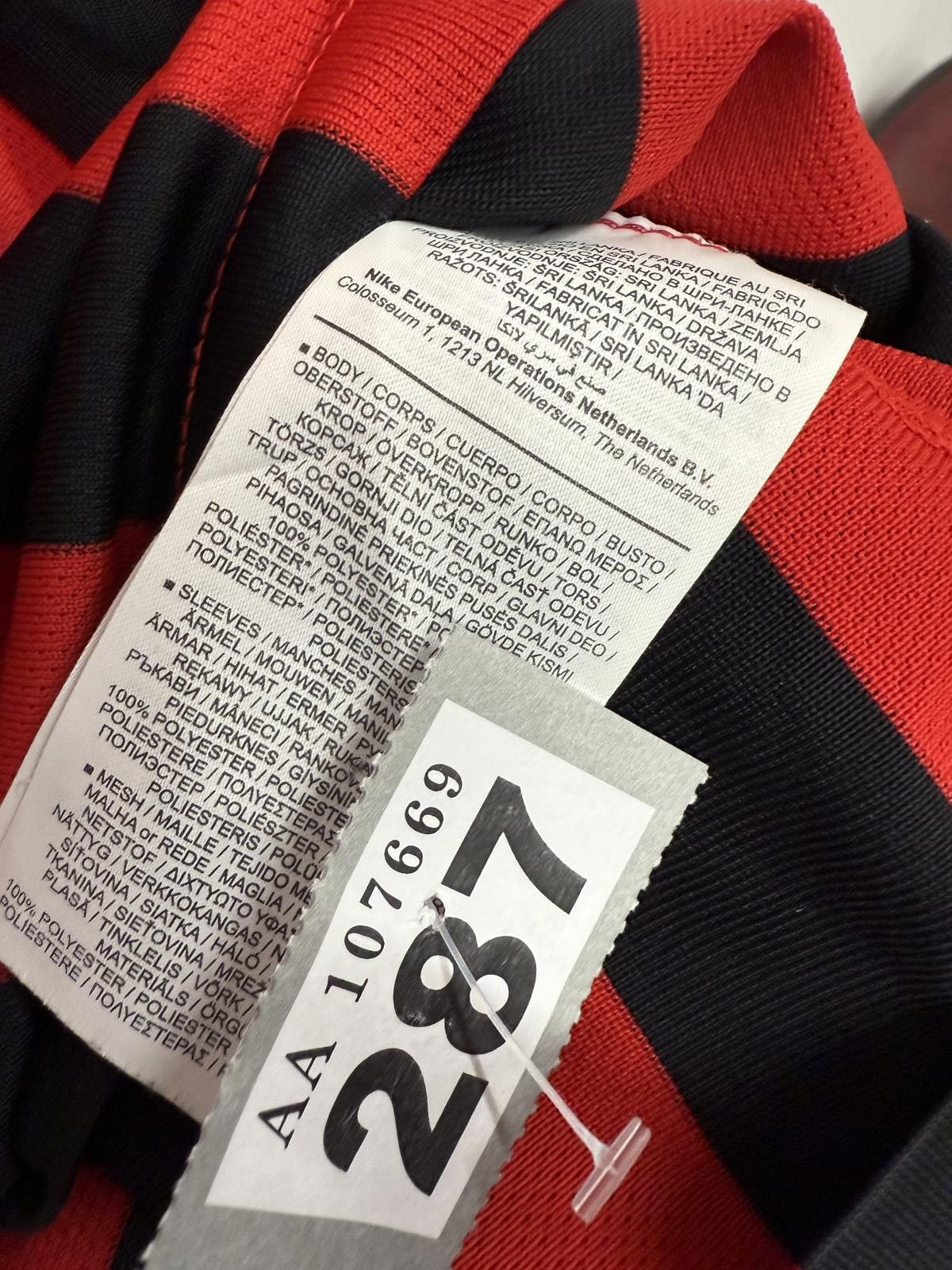 Nike Nike Red and Black Striped Football Jersey with Number 20 Size US M / EU 48-50 / 2 - 2 Thumbnail