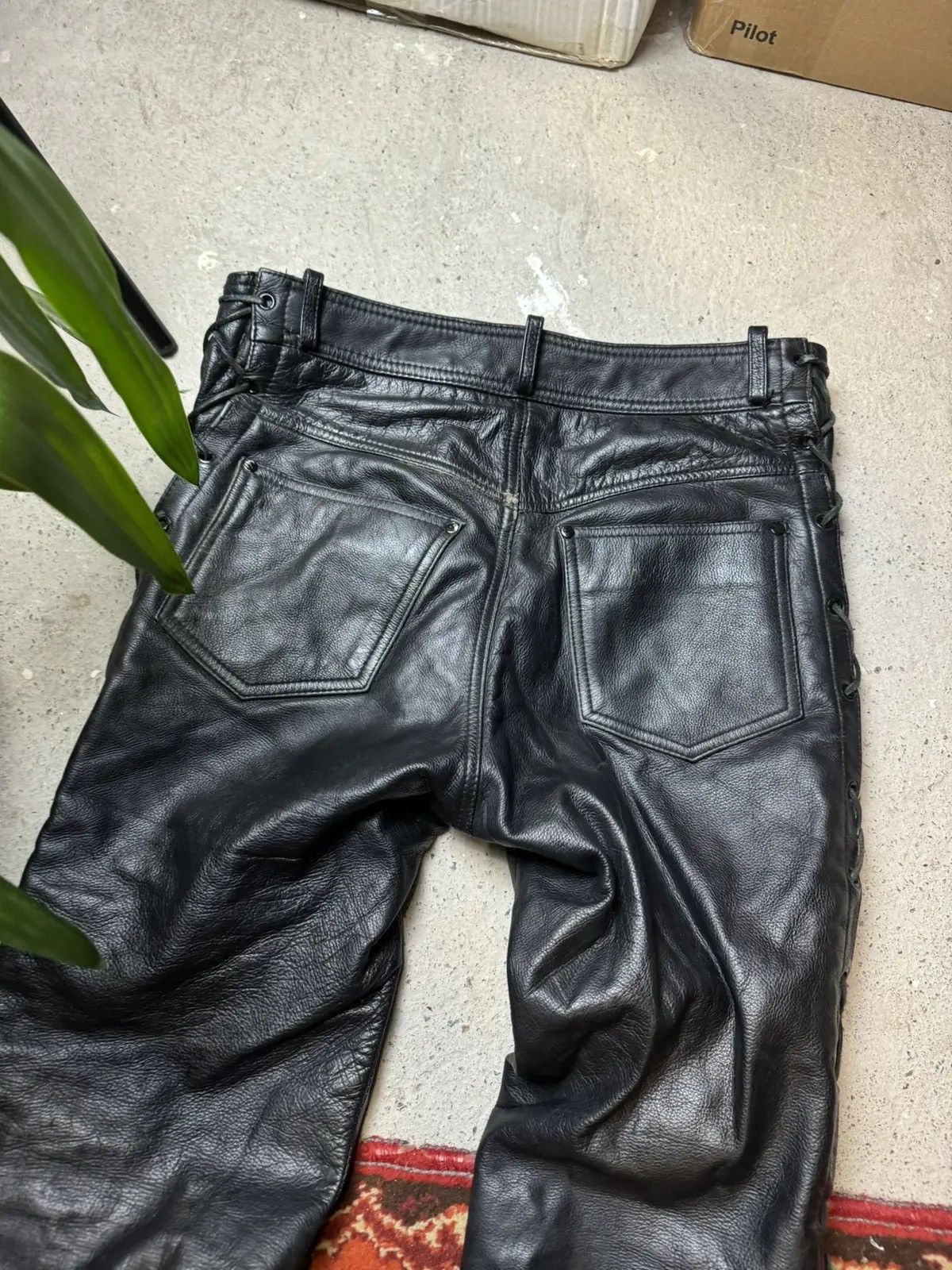 Vintage Vintage Y2K Leather Punk Biker Hearts Style Motorcycle Pants Size US 33 - 12 Thumbnail